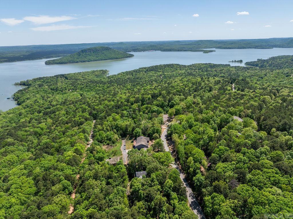 858  Dave Creek  Fairfield Bay, AR