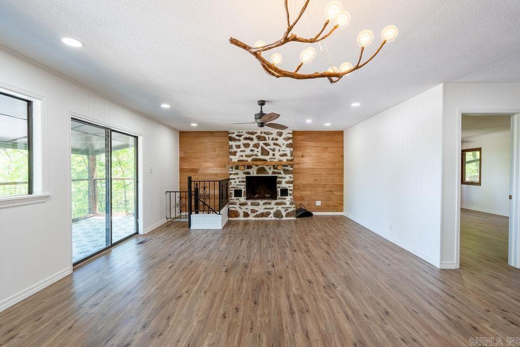 858  Dave Creek  Fairfield Bay, AR