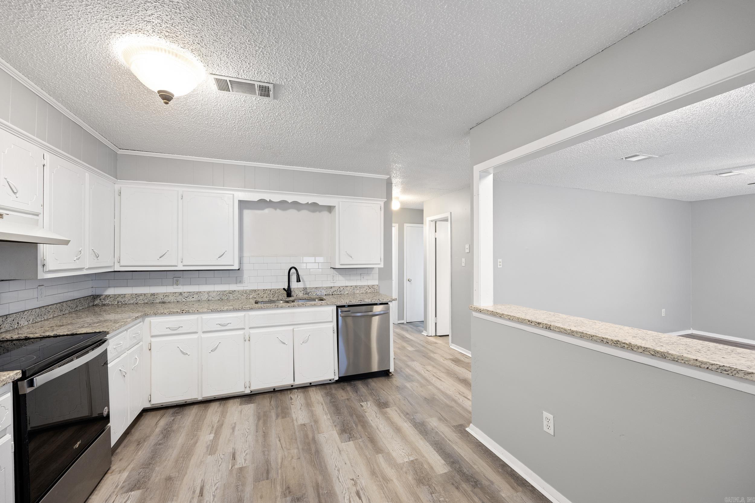 406 N Joplin  Russellville, AR