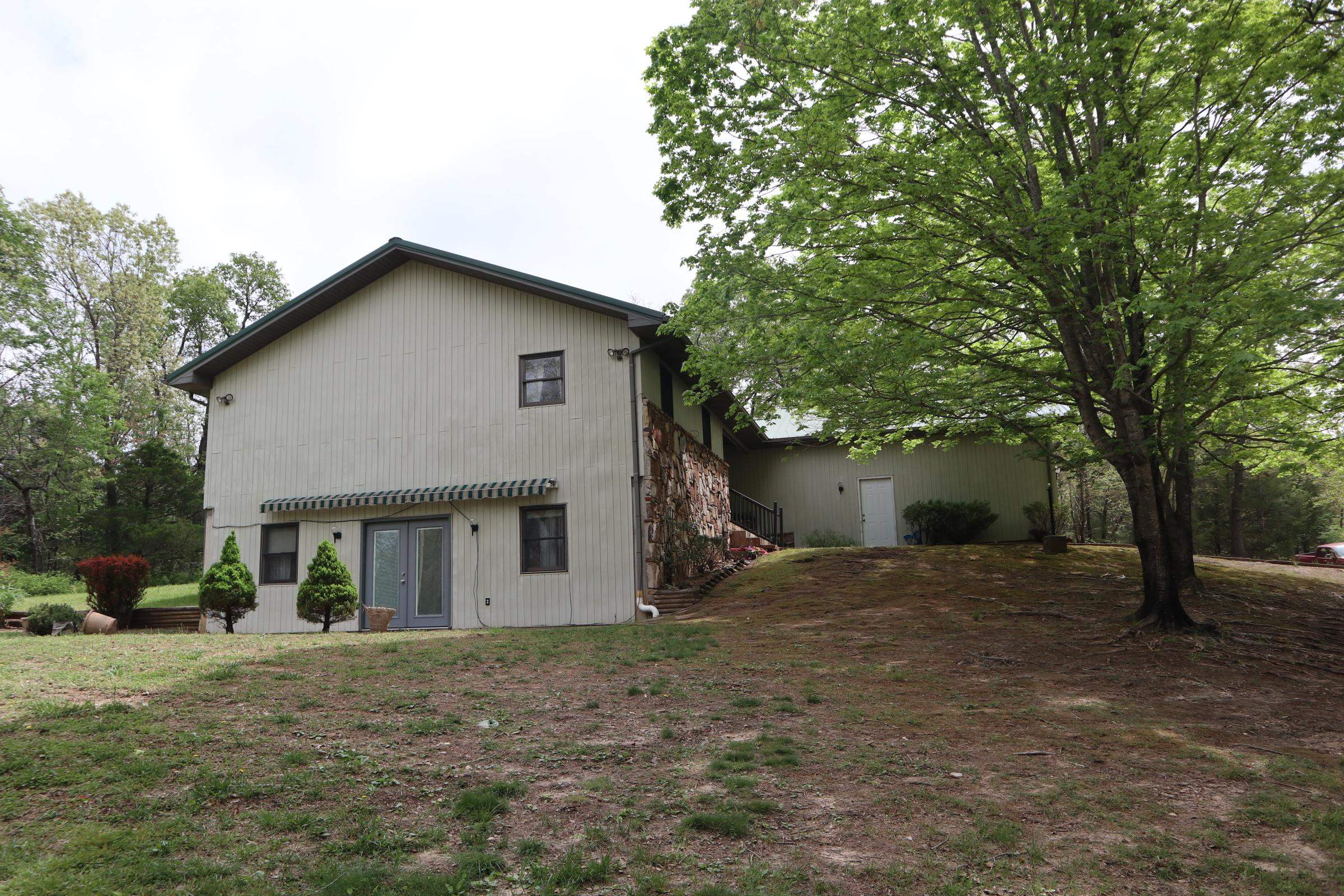 908  Crusoe Ave  Horseshoe Bend, AR