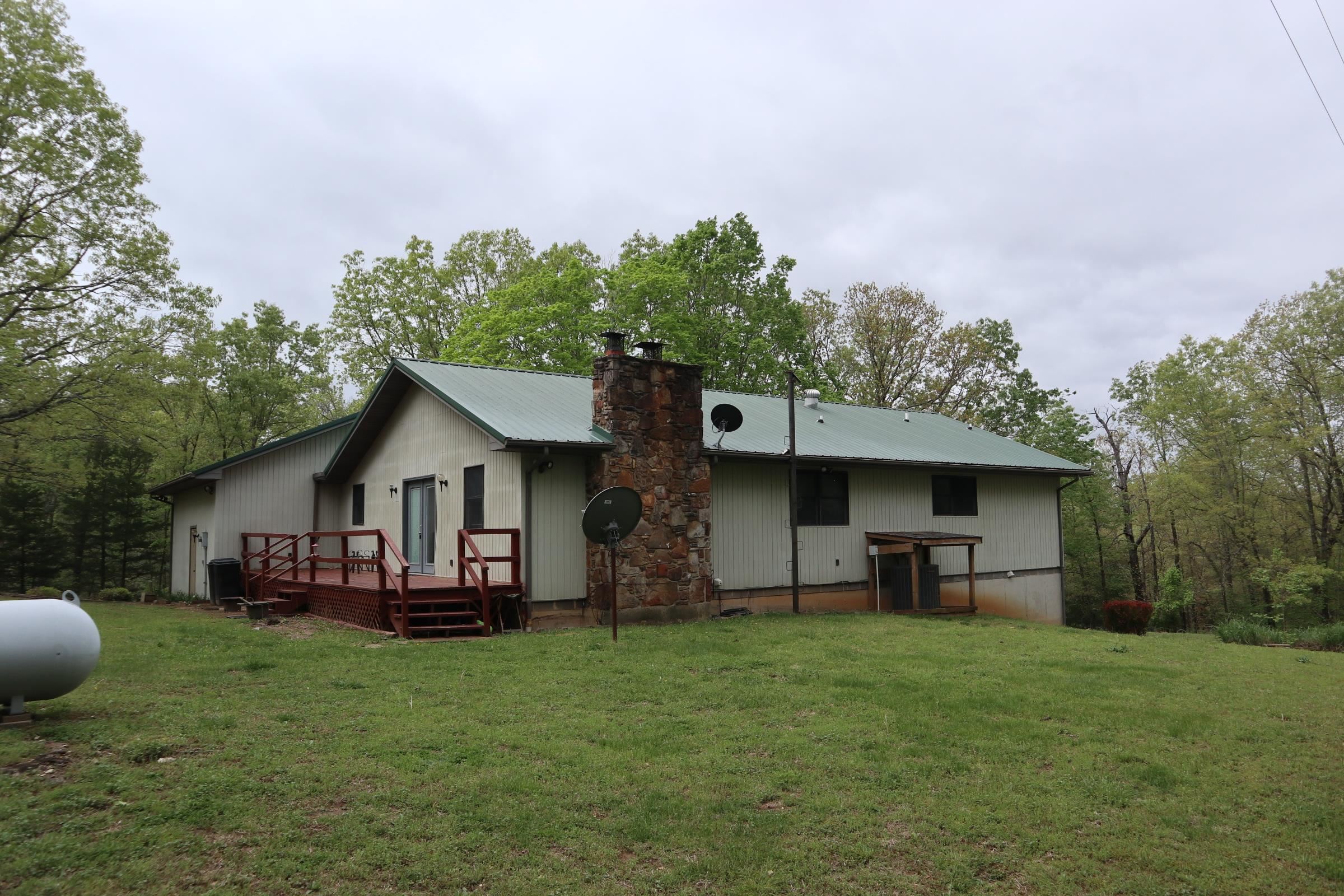 908  Crusoe Ave  Horseshoe Bend, AR