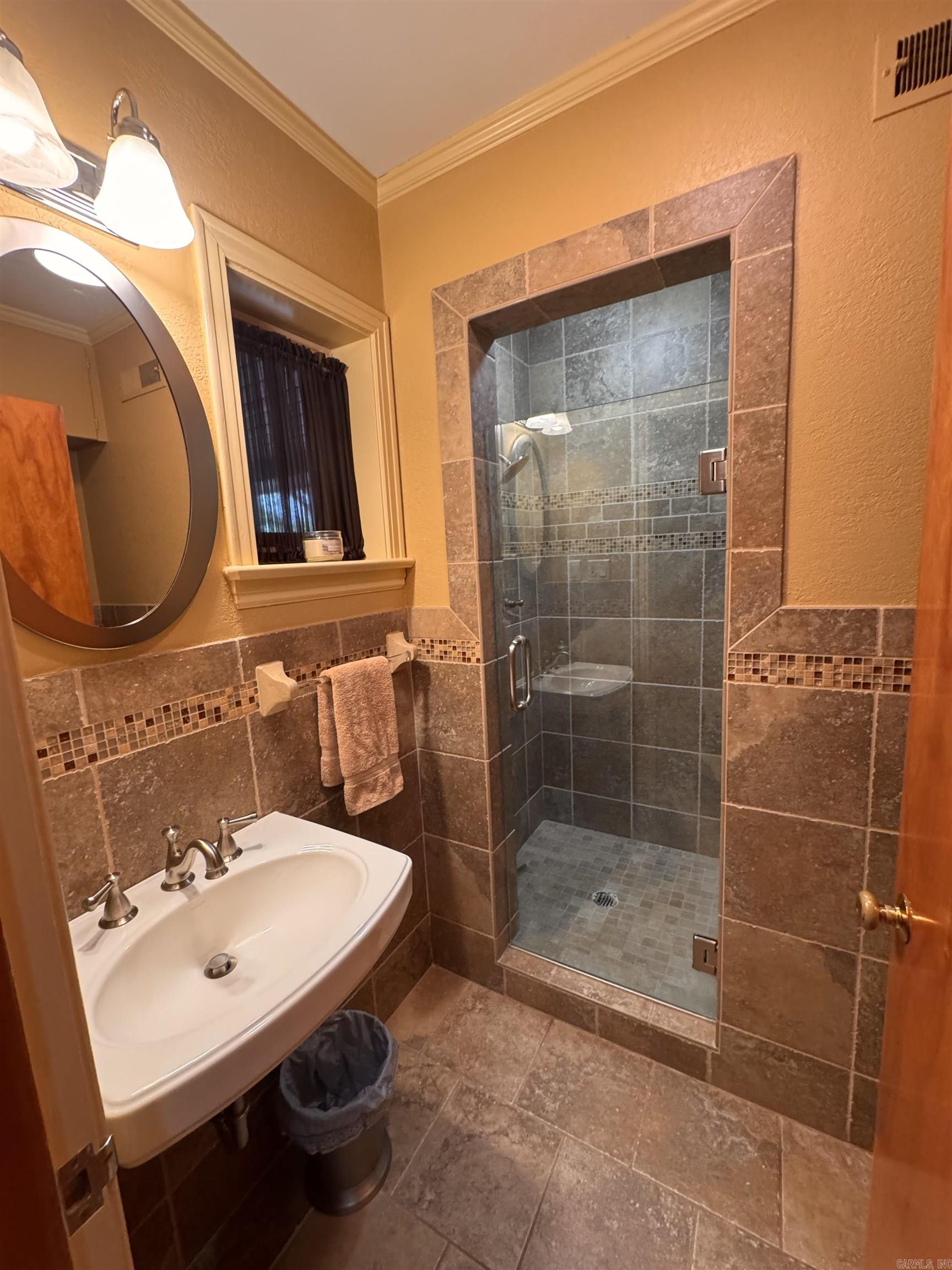 1002 S Lowe  Stuttgart, AR