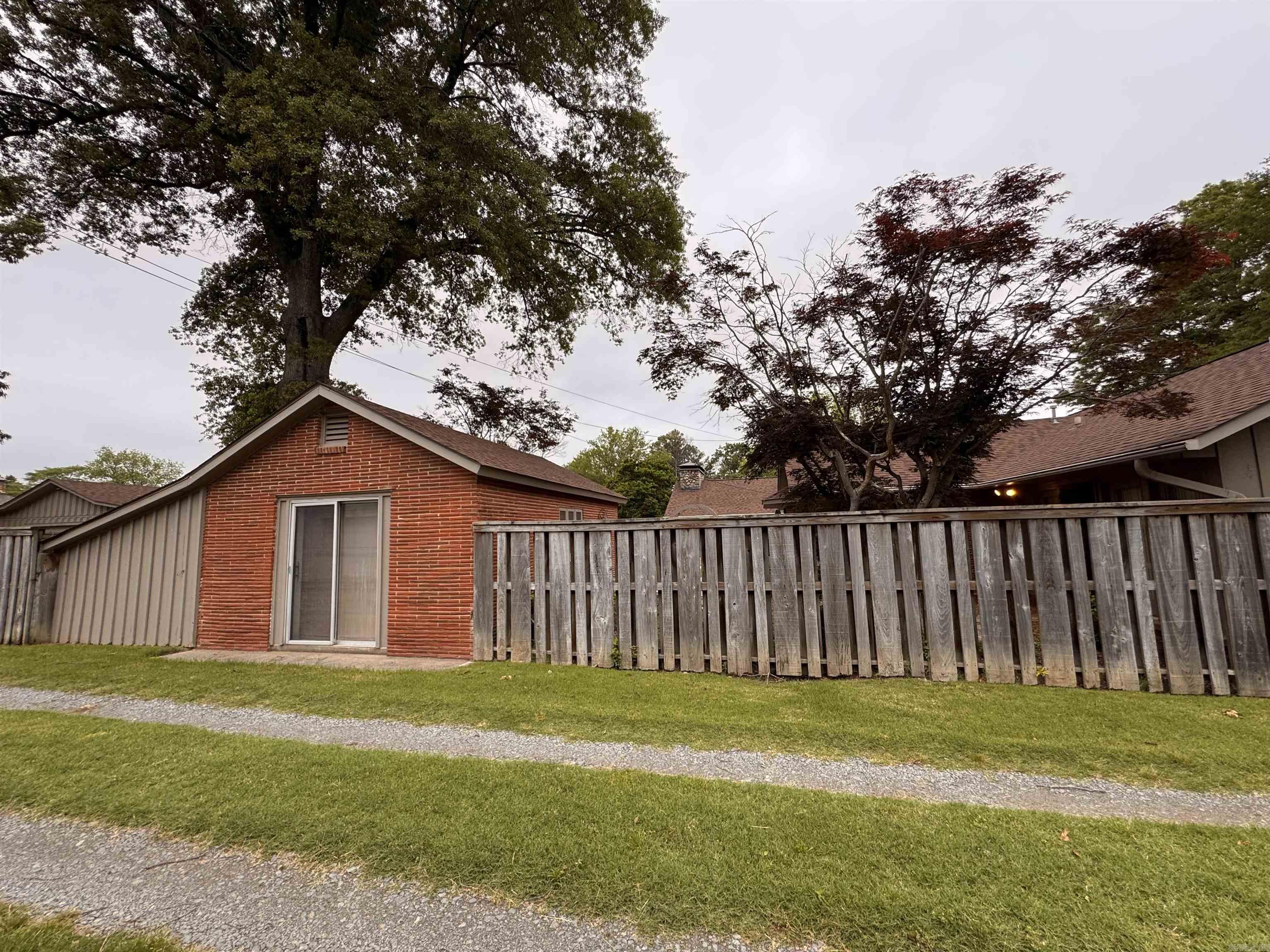 1002 S Lowe  Stuttgart, AR