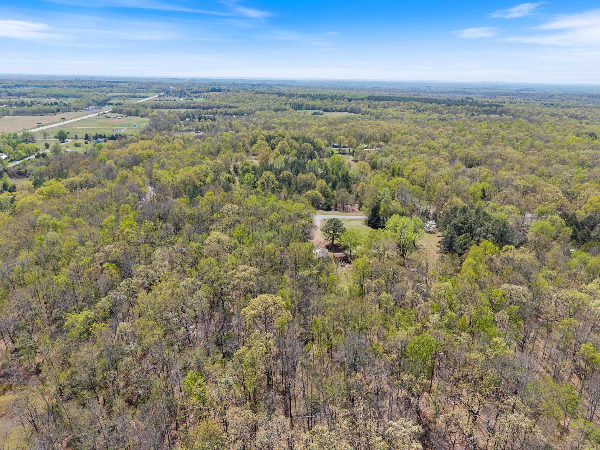 192  Overbeck Ln  Romance, AR