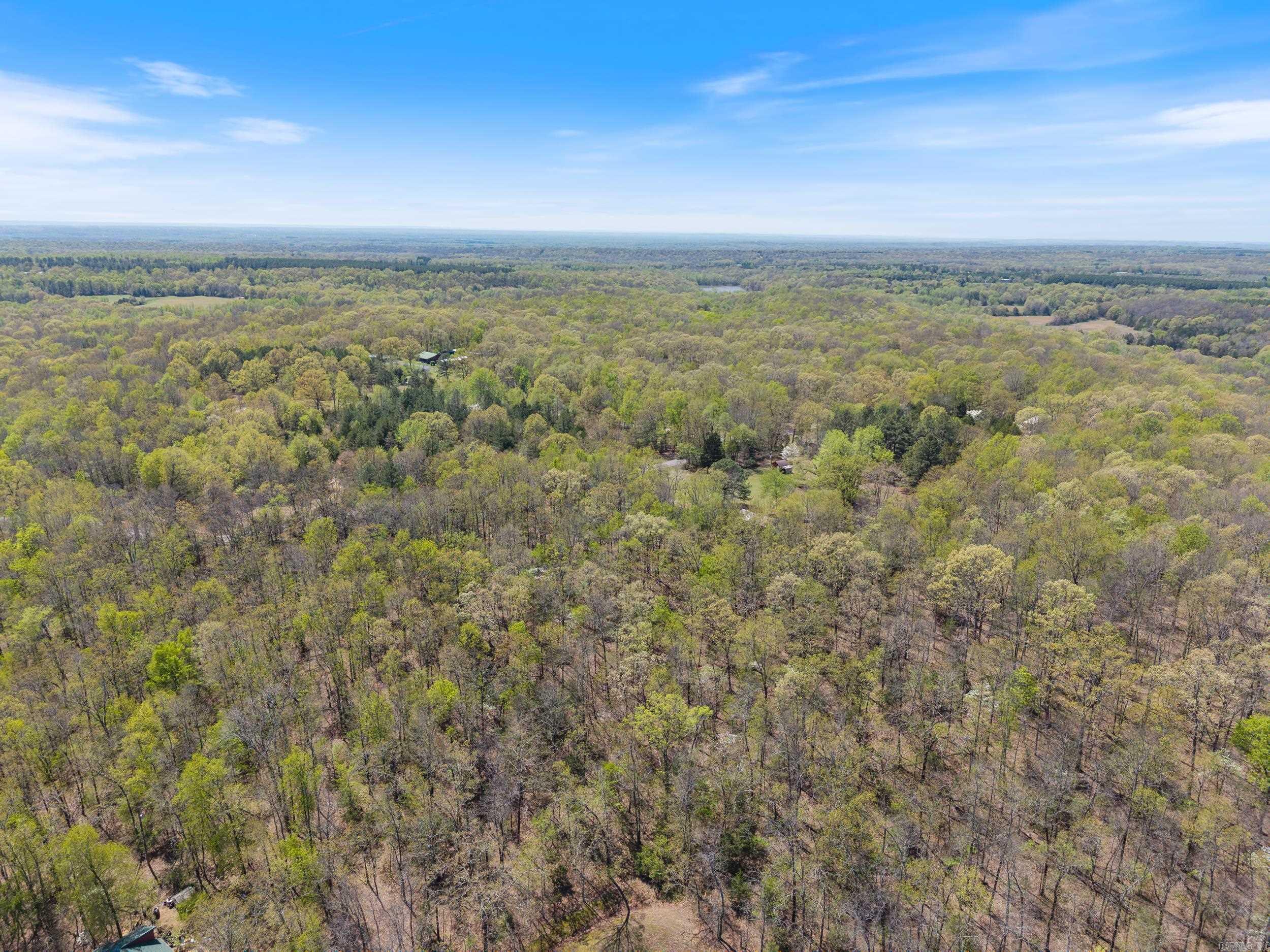 192  Overbeck Ln  Romance, AR