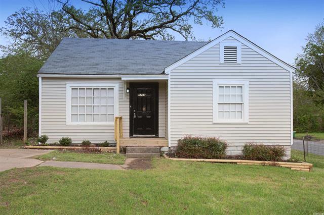 2713 S Van Buren St  Little Rock, AR