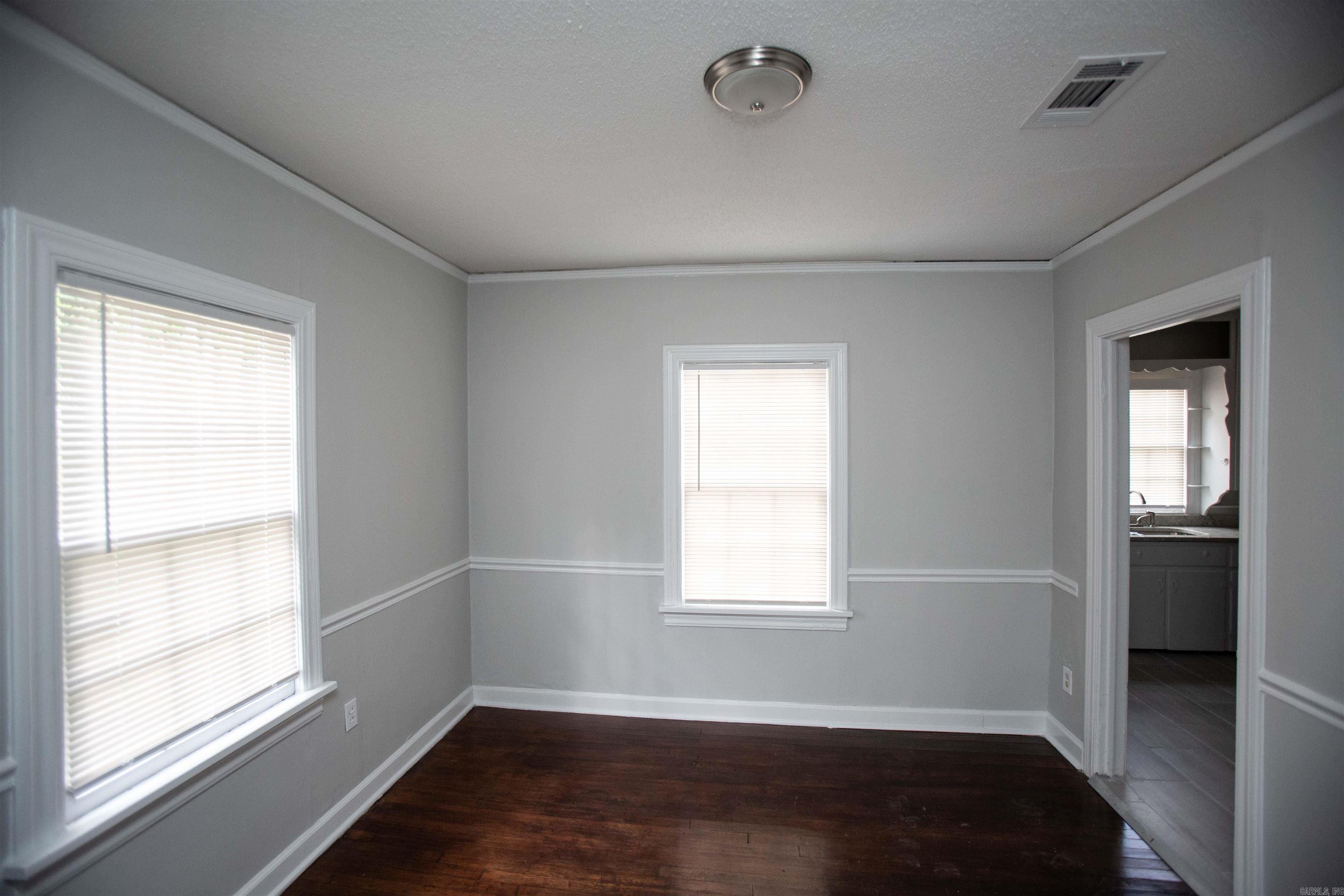 2713 S Van Buren St  Little Rock, AR