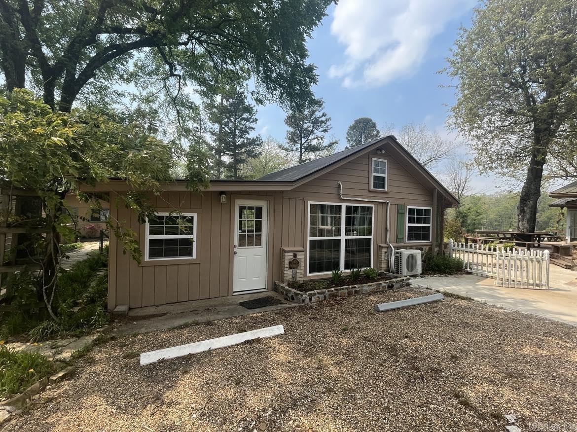214  Hwy 375 E  Mena, AR