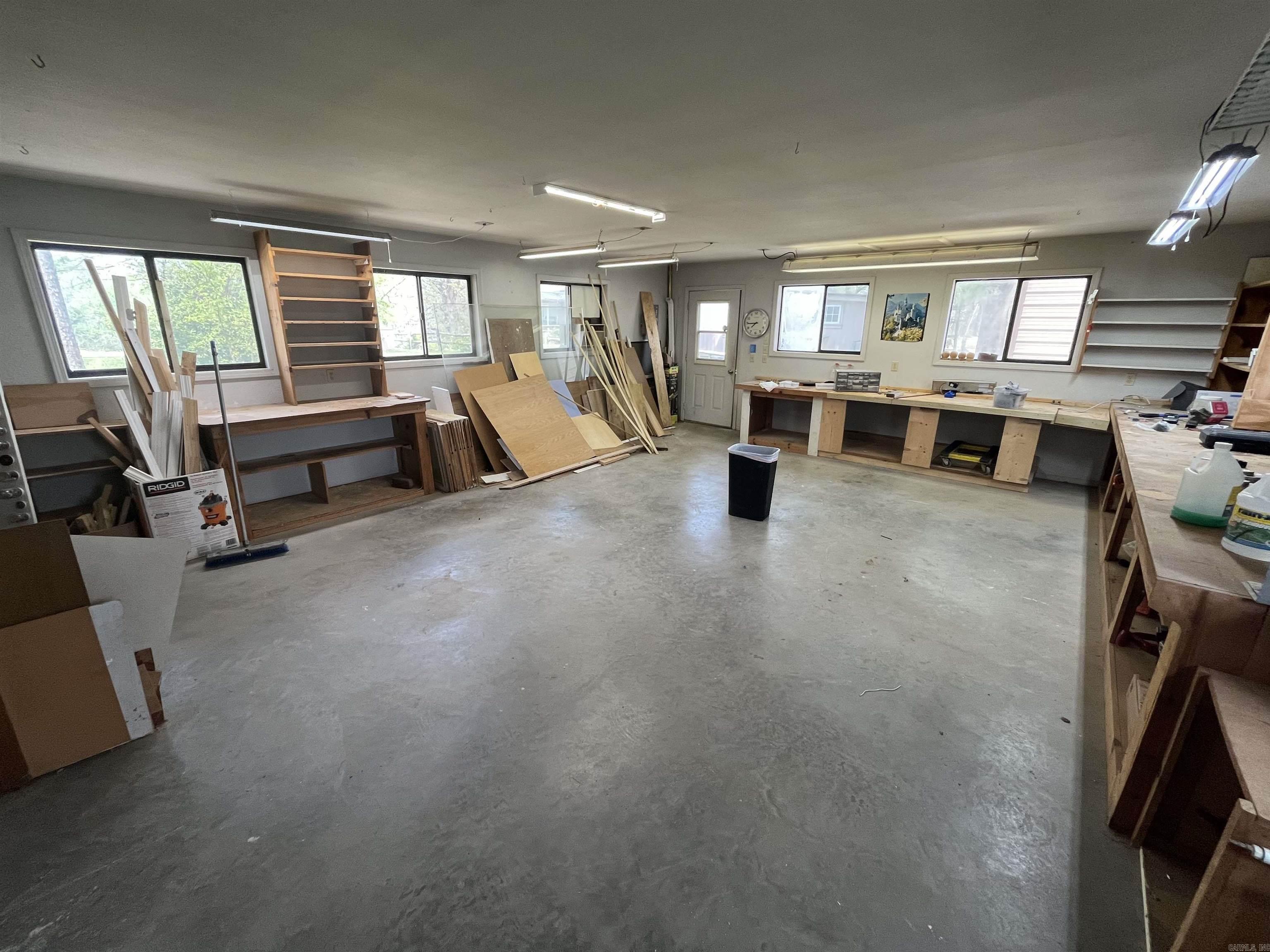 214  Hwy 375 E  Mena, AR