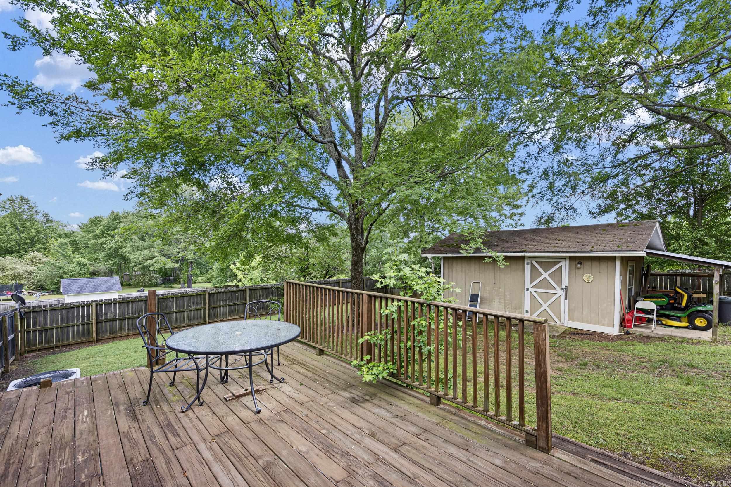 205 NW 17th  Atkins, AR