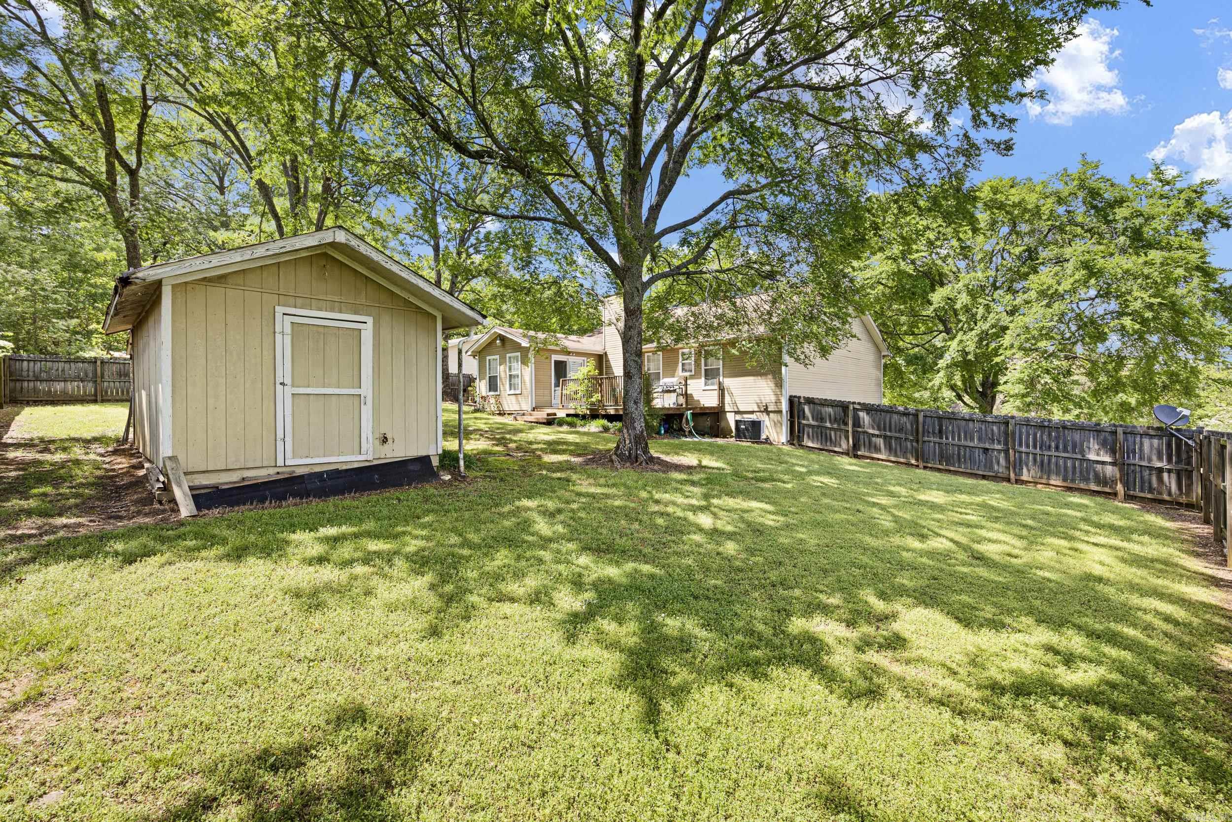 205 NW 17th  Atkins, AR