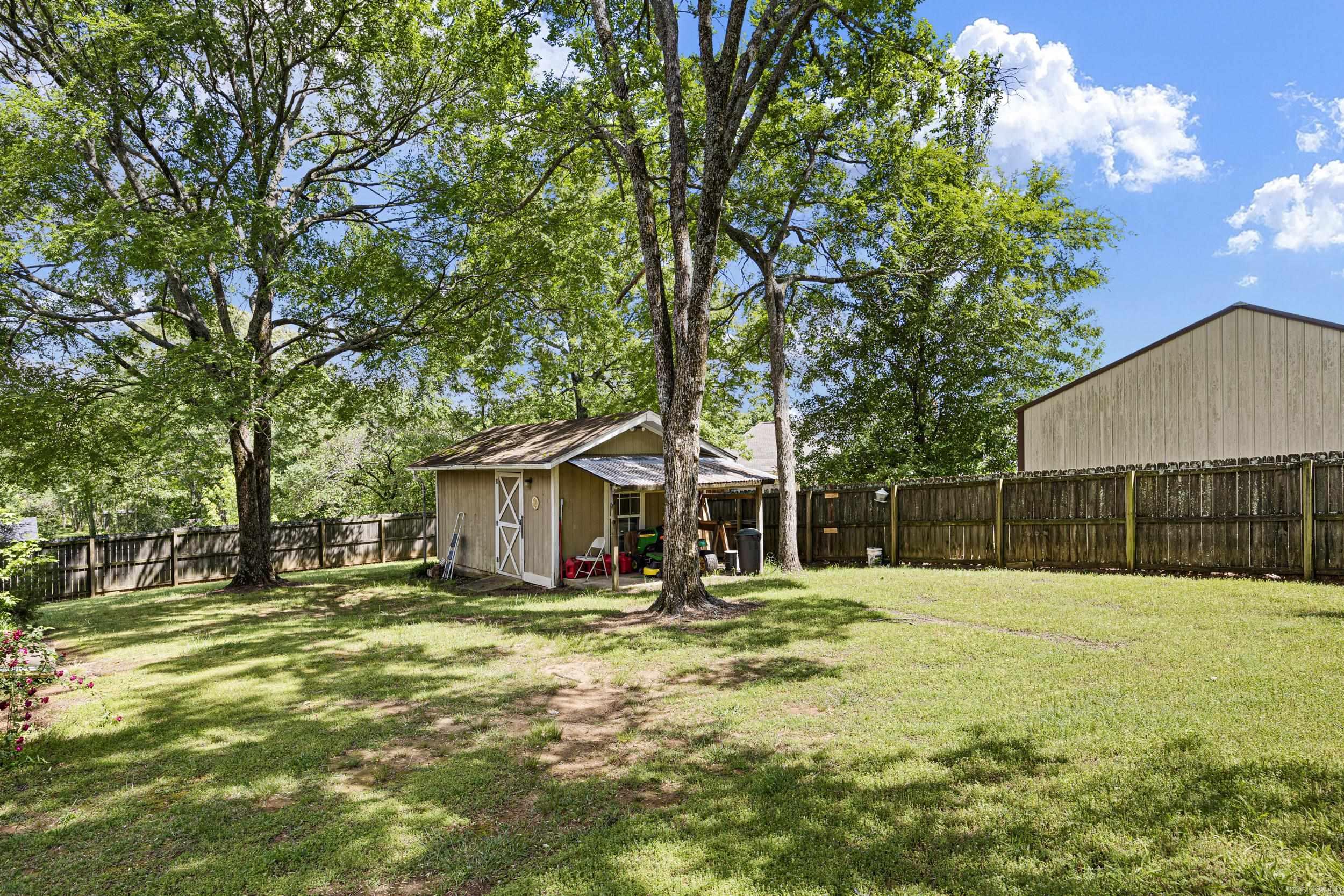 205 NW 17th  Atkins, AR