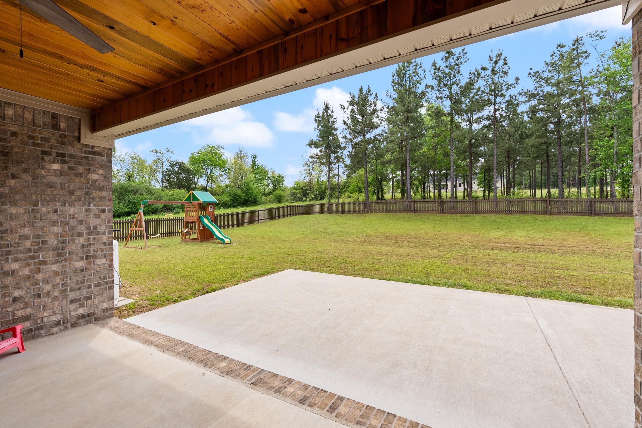 399 W Republican  Greenbrier, AR