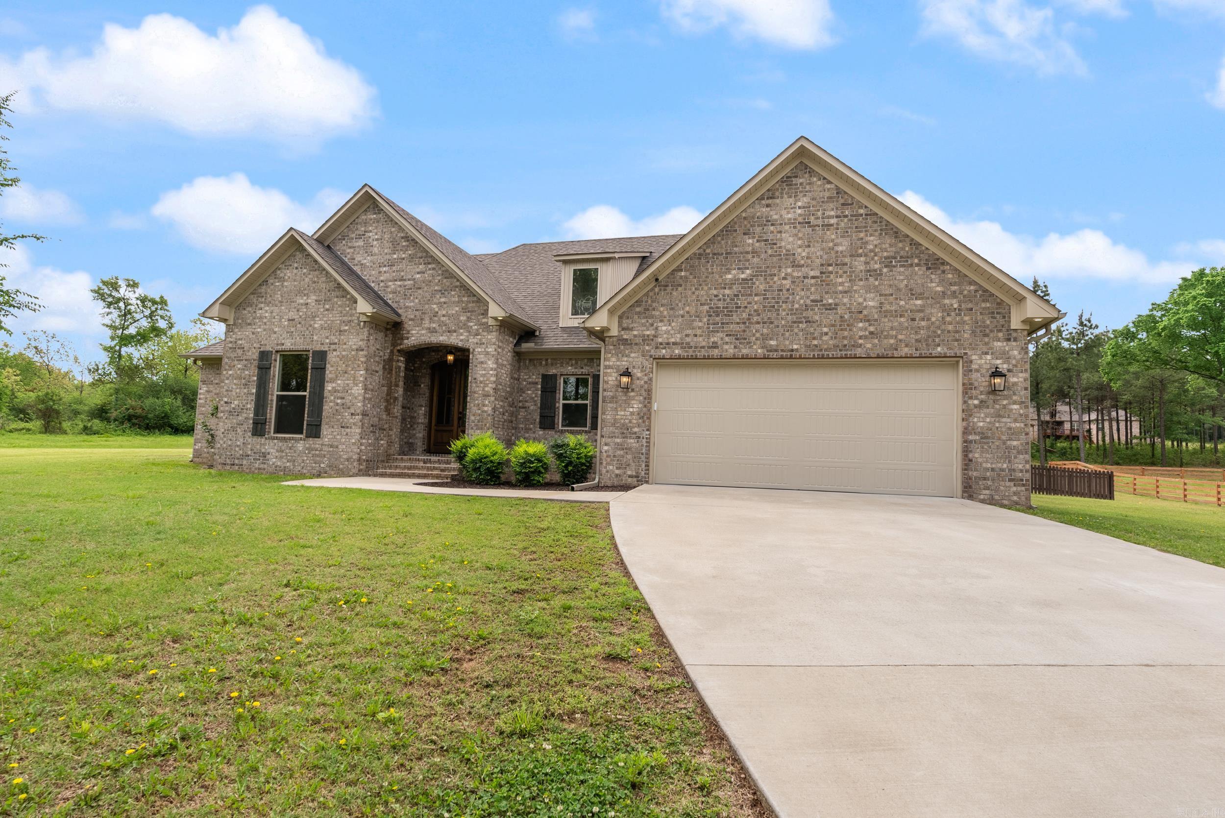 399 W Republican  Greenbrier, AR