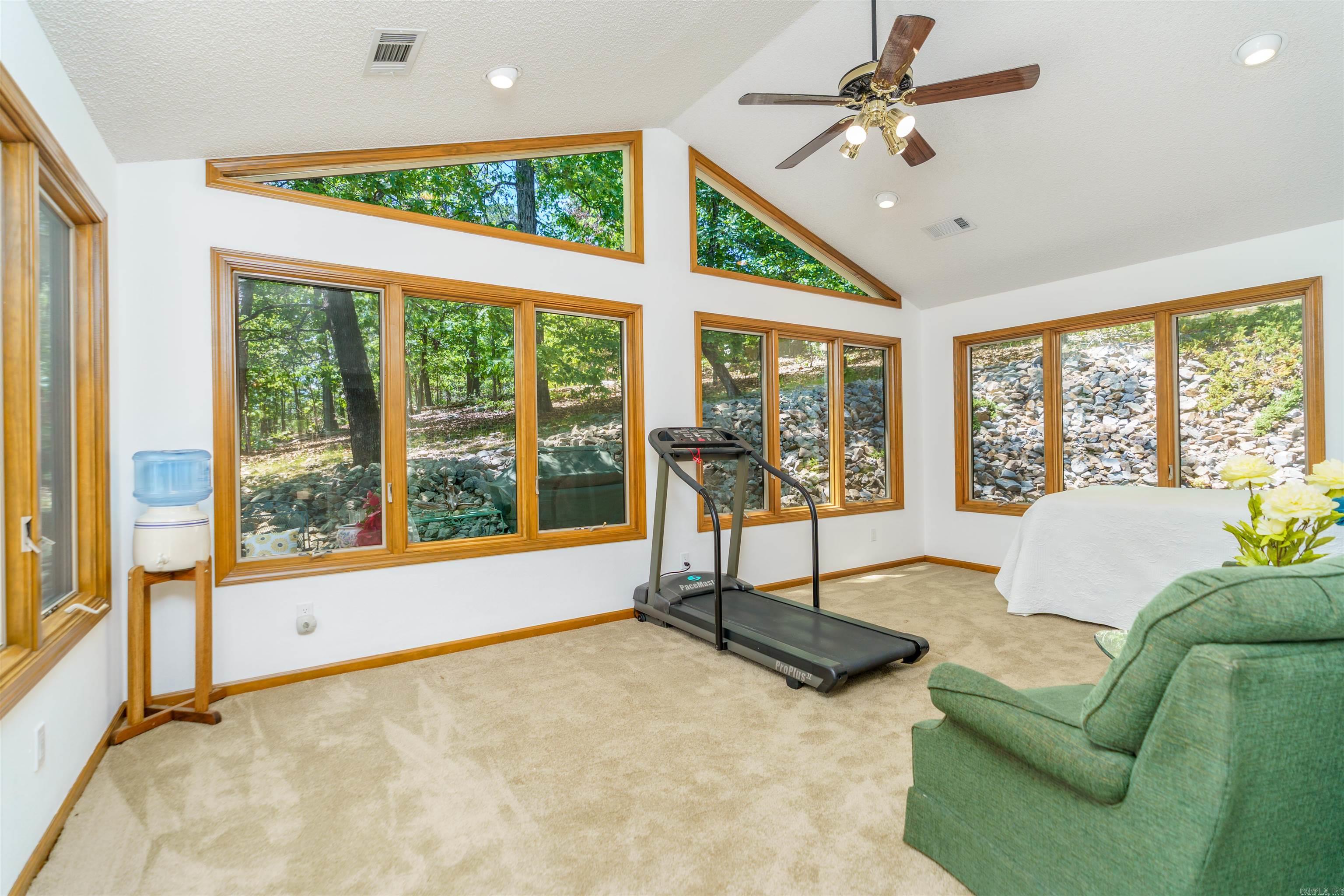 10  Coronado Ln  Hot Springs Village, AR