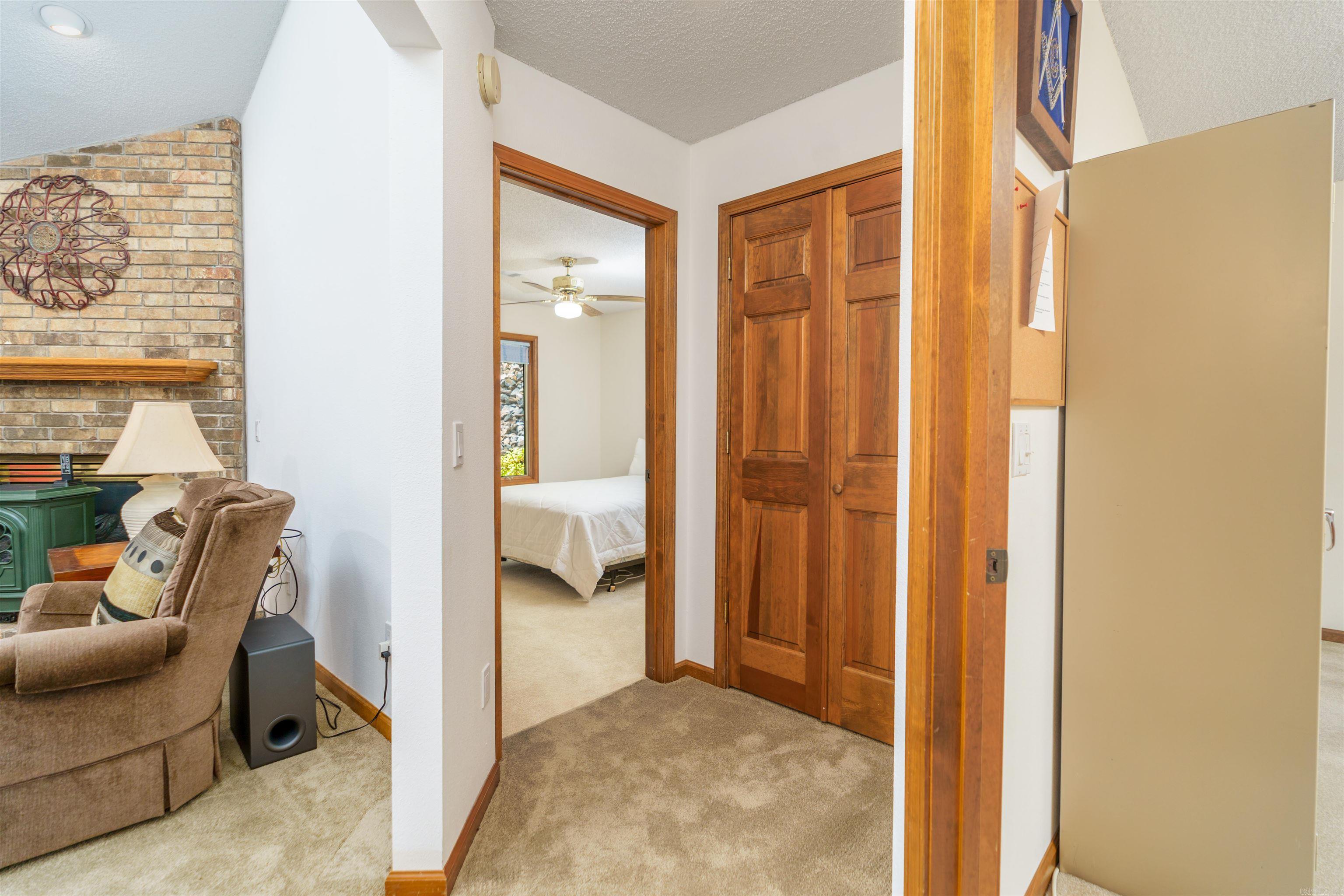 10  Coronado Ln  Hot Springs Village, AR