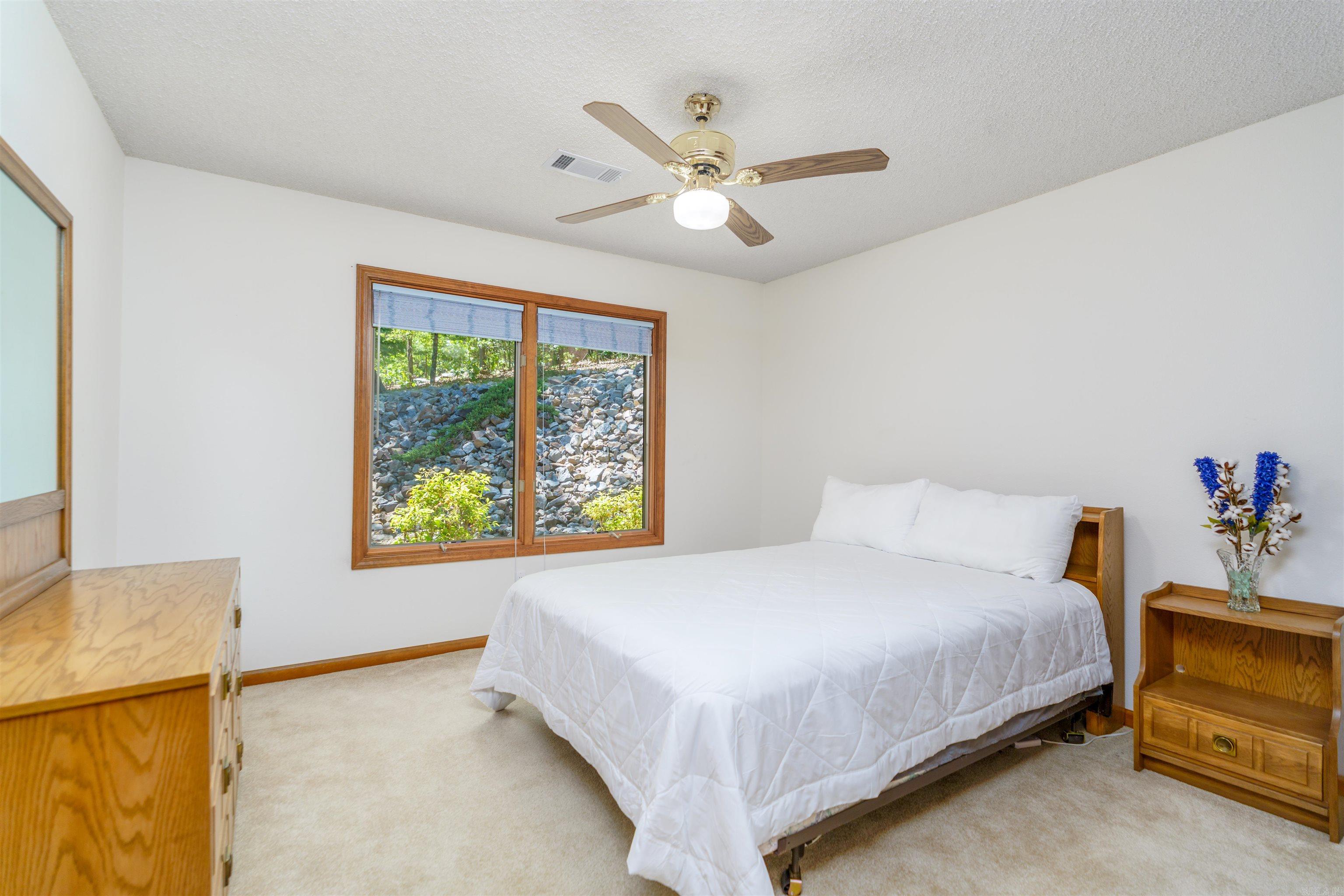 10  Coronado Ln  Hot Springs Village, AR