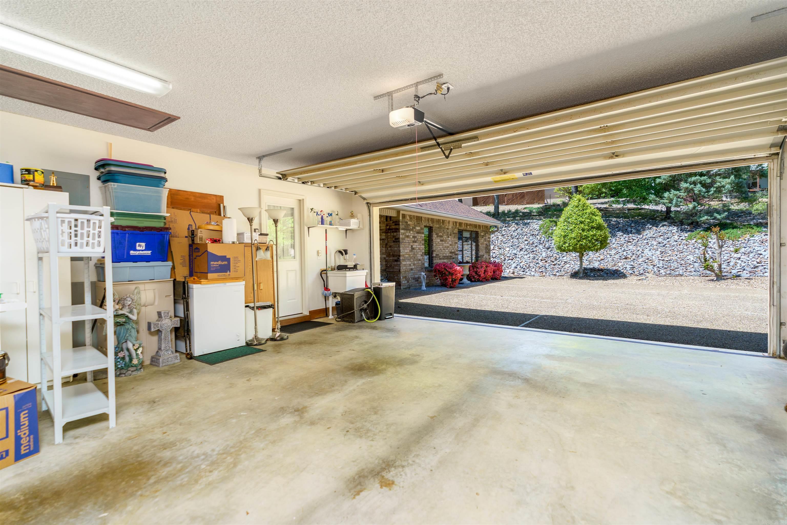 10  Coronado Ln  Hot Springs Village, AR