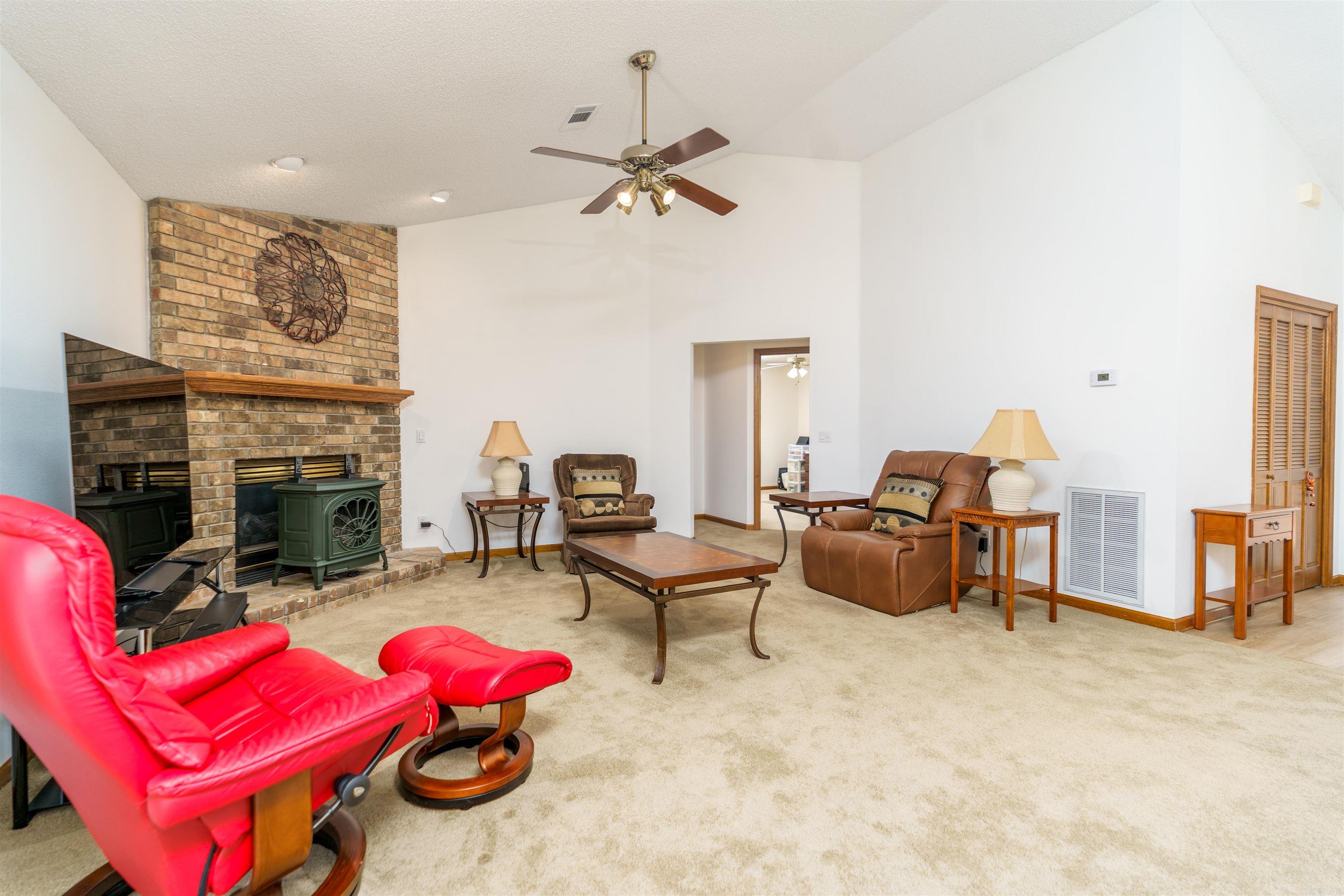 10  Coronado Ln  Hot Springs Village, AR