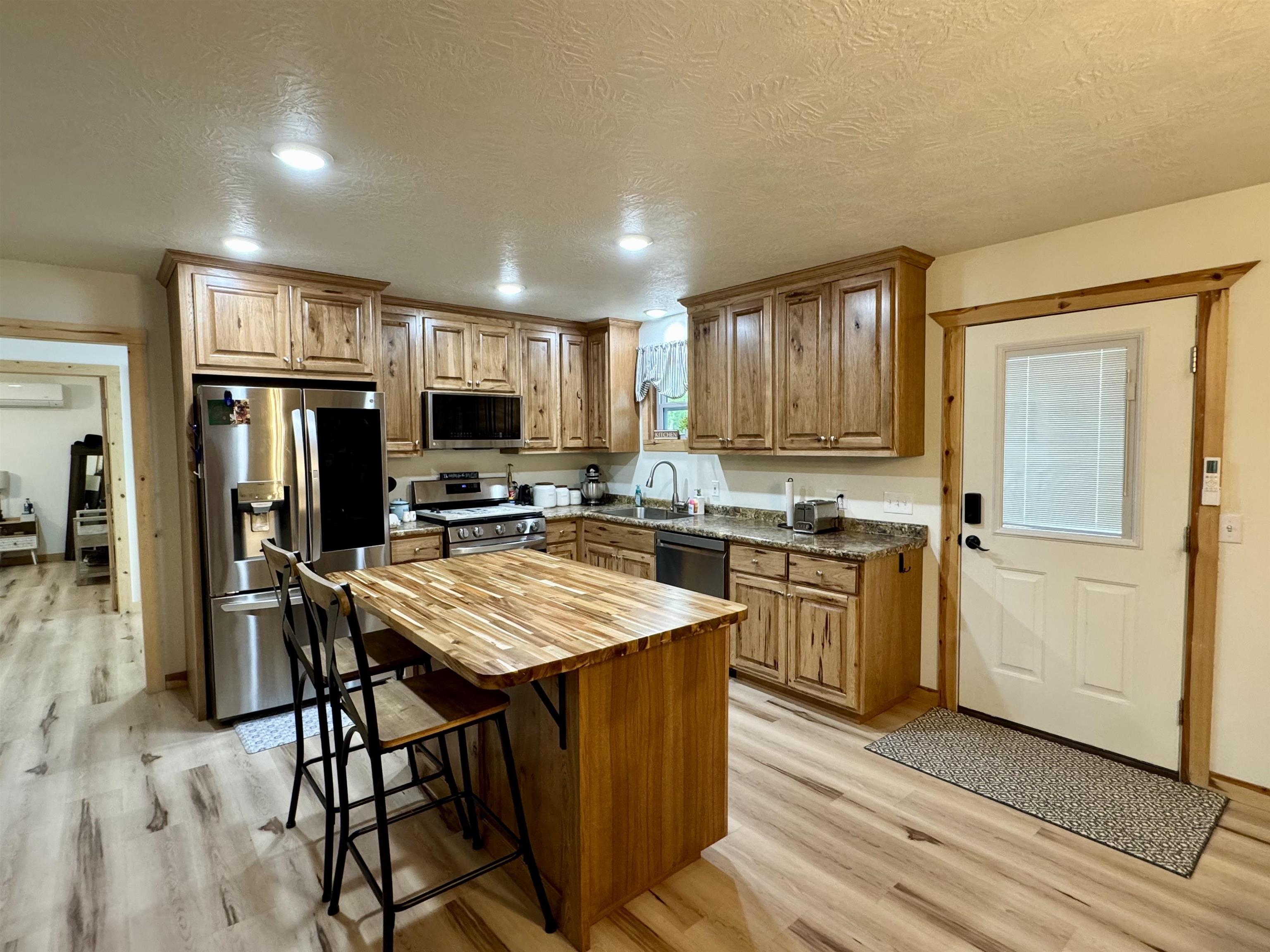110  Rose Garden Lane  Melbourne, AR