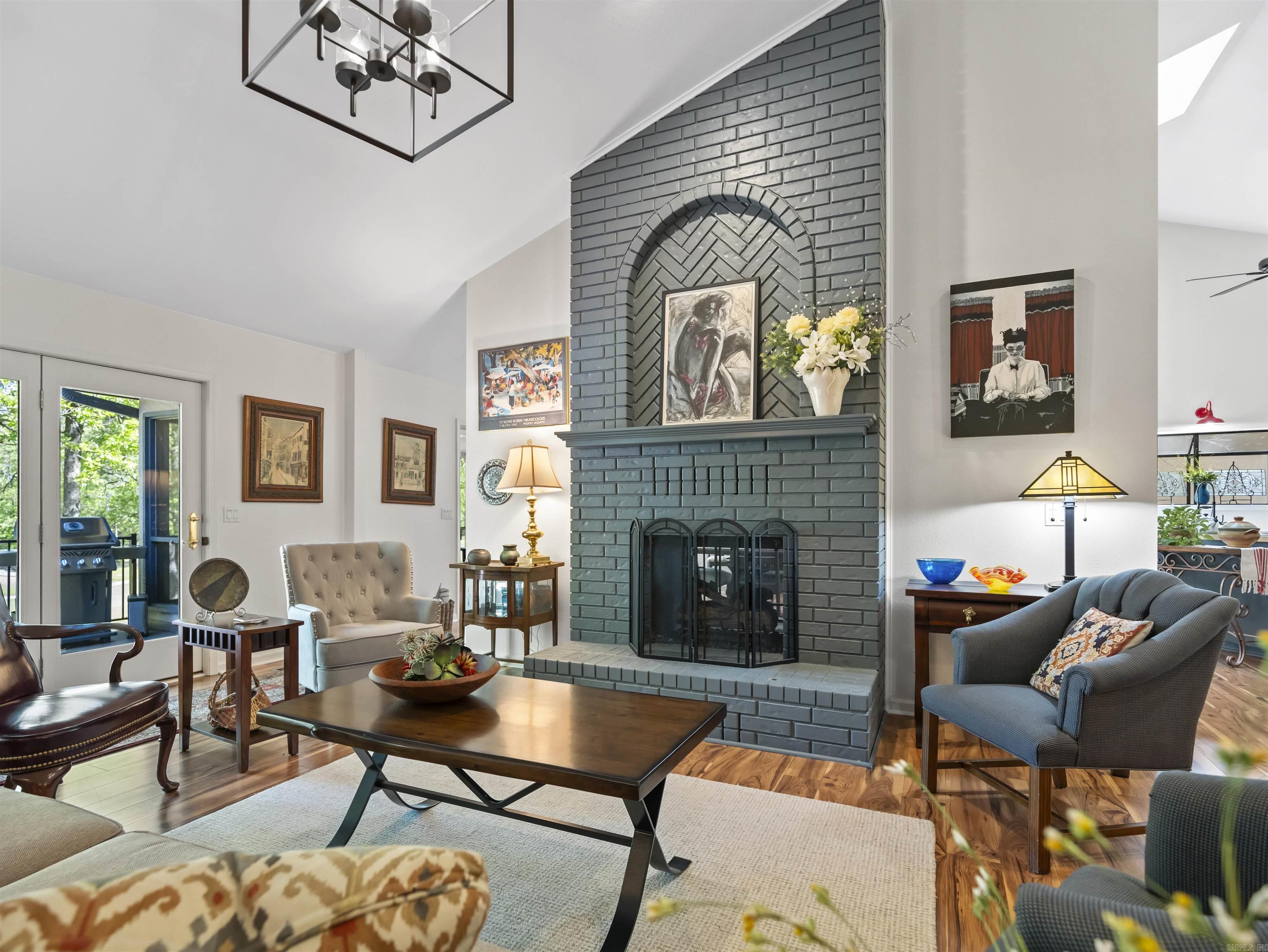 27  Realeza Ct.  Hot Springs Village, AR