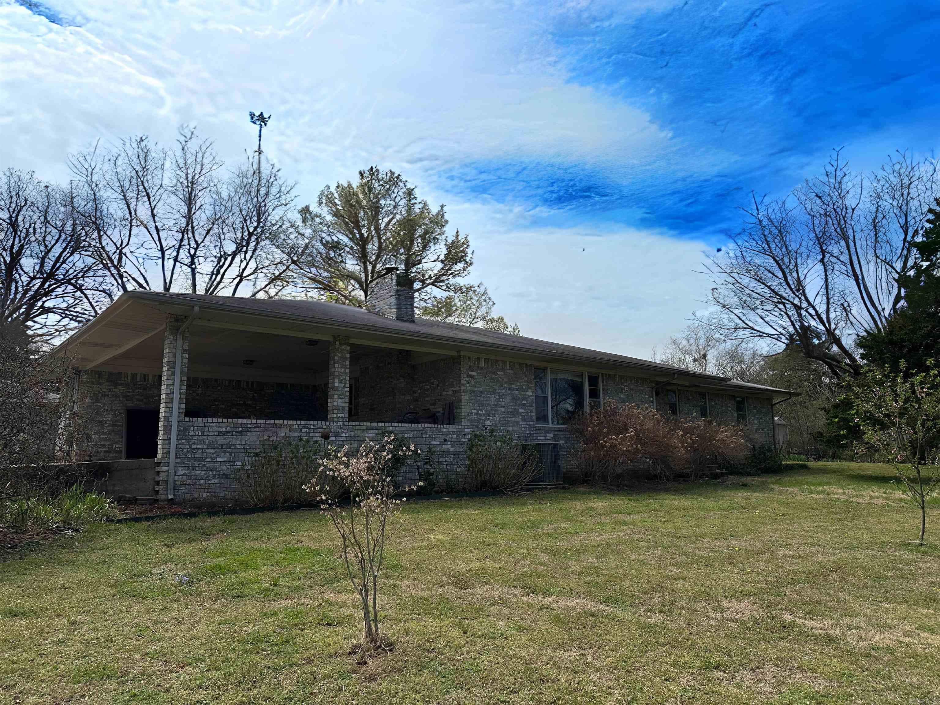40  Sutton  Batesville, AR