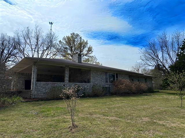 40  Sutton  Batesville, AR