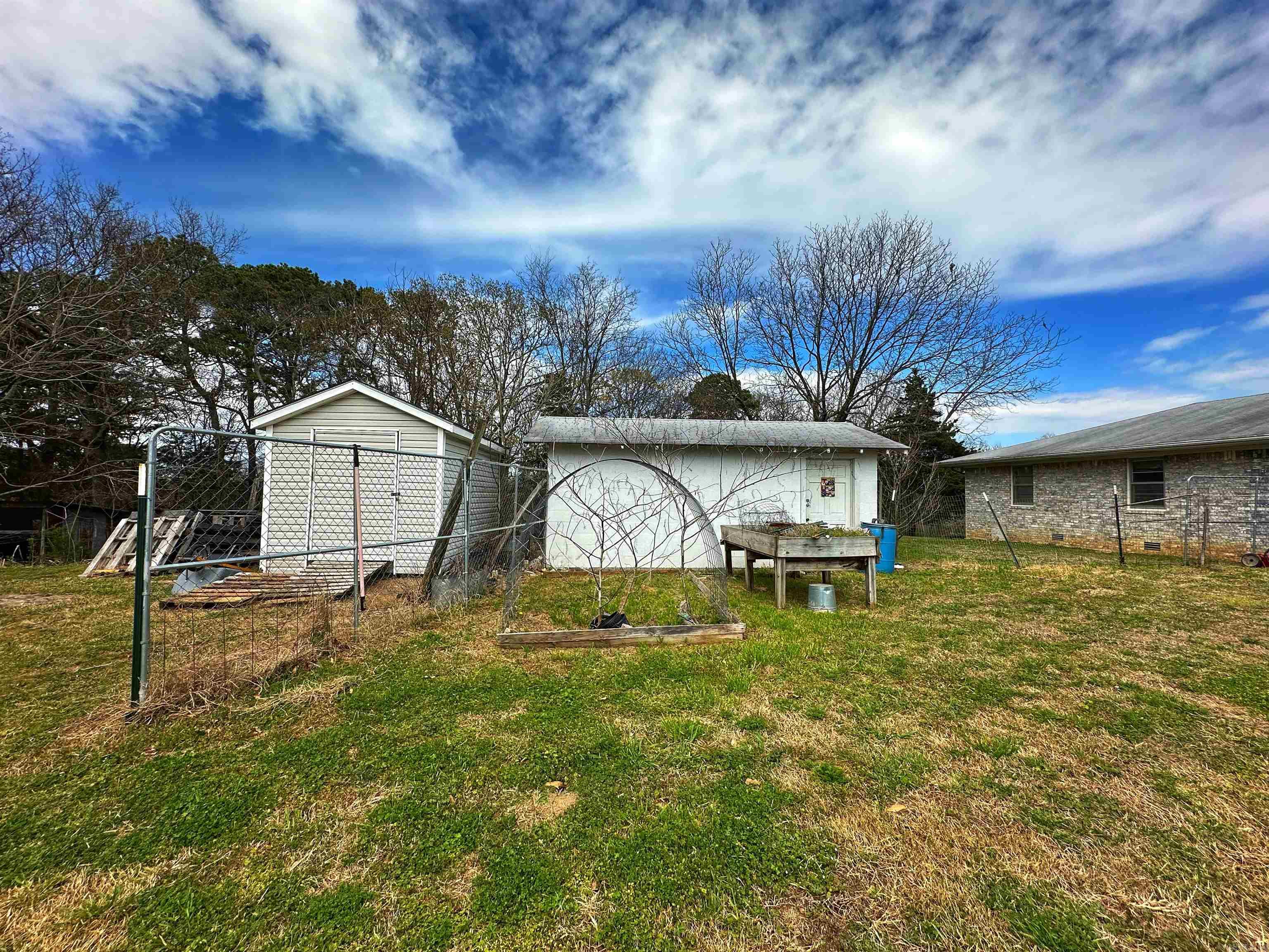 40  Sutton  Batesville, AR