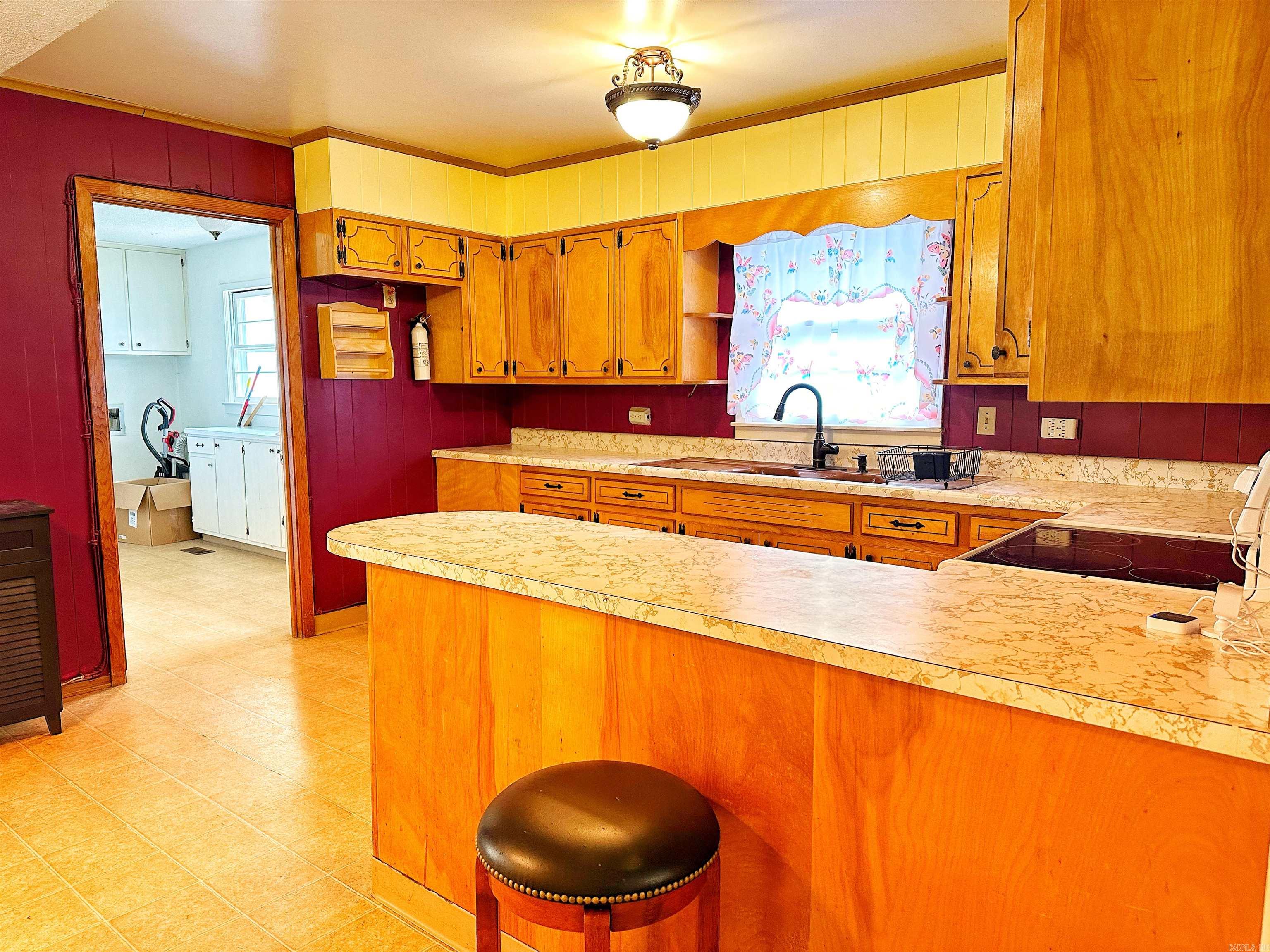 40  Sutton  Batesville, AR