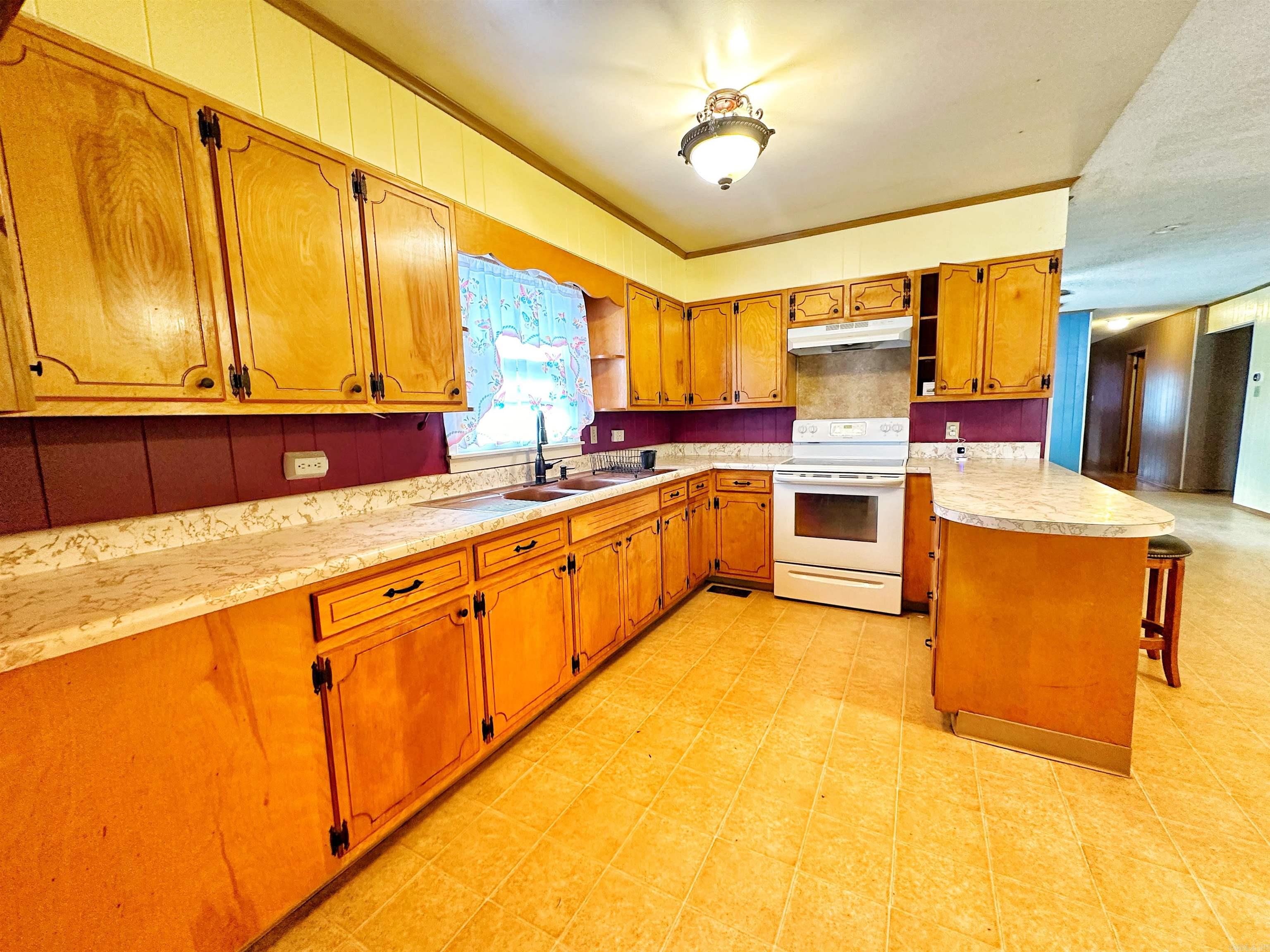 40  Sutton  Batesville, AR