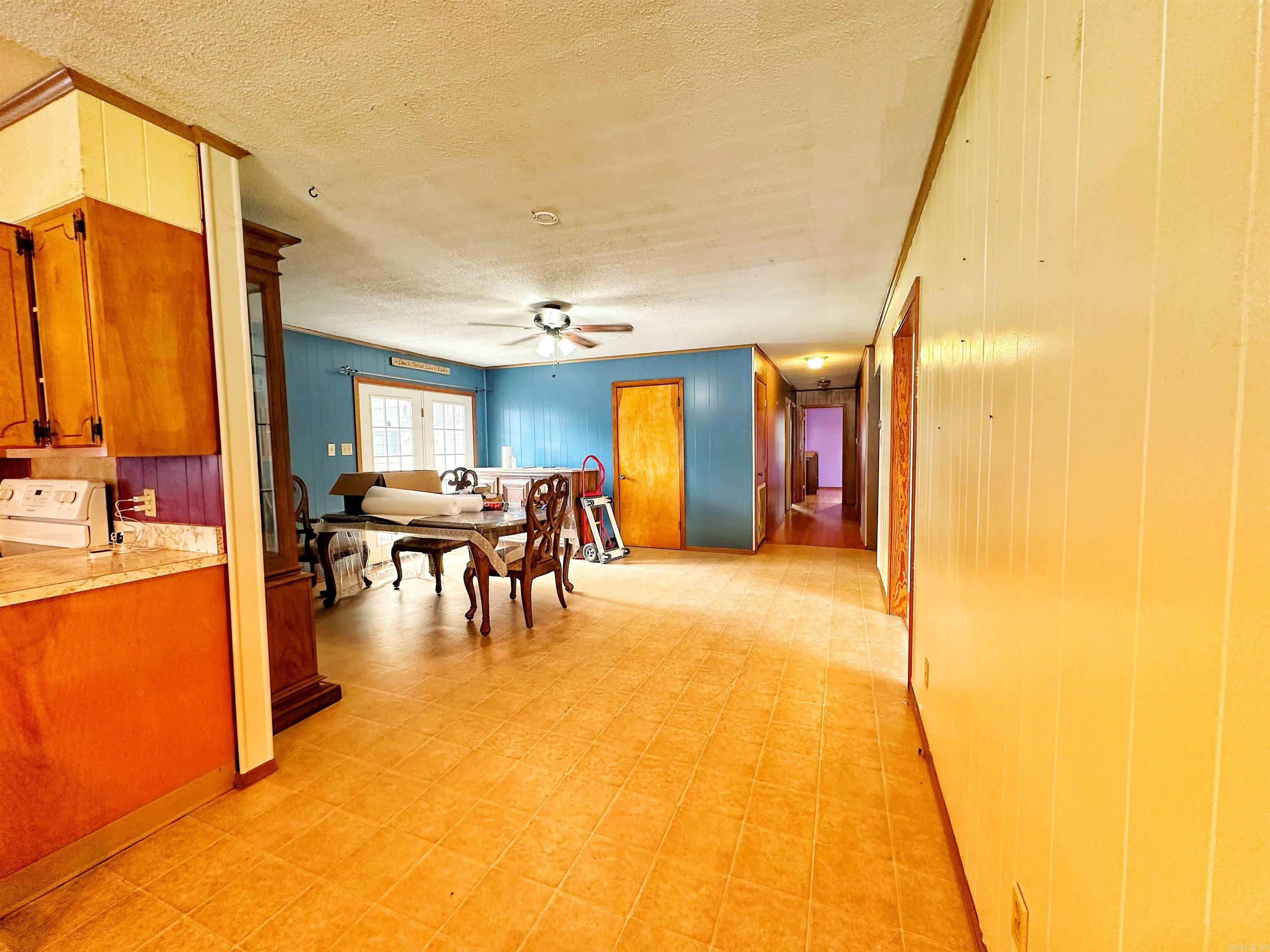 40  Sutton  Batesville, AR