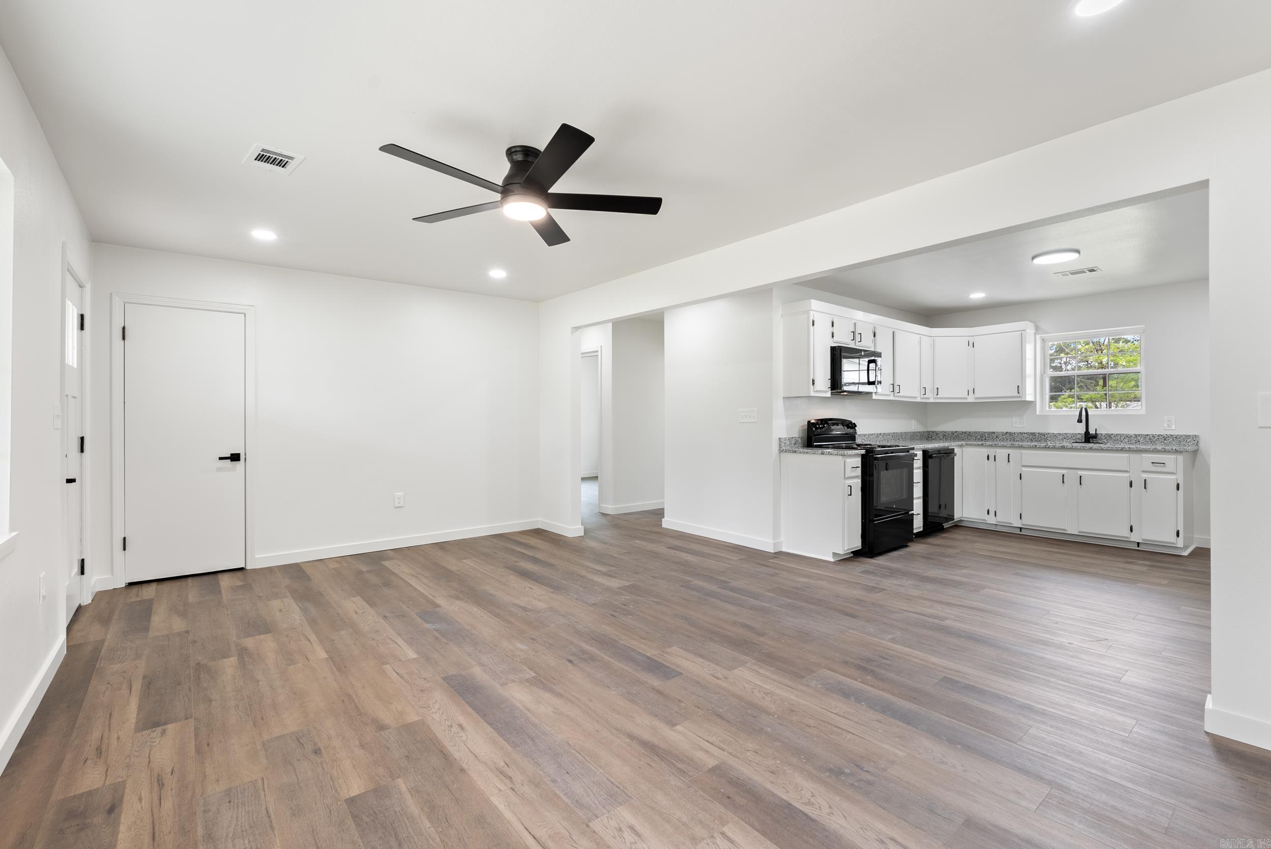 16706  Arch  Little Rock, AR