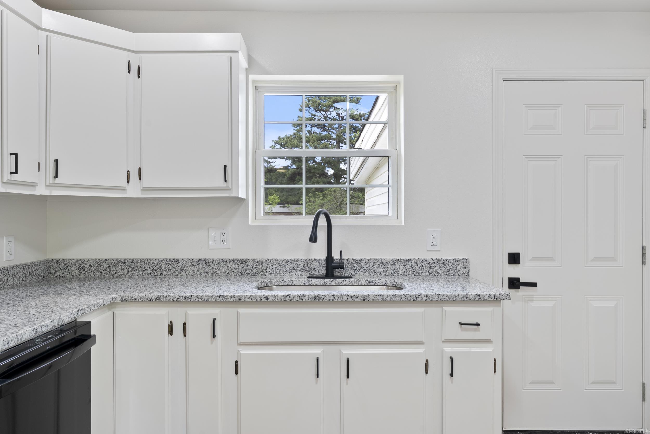 16706  Arch  Little Rock, AR