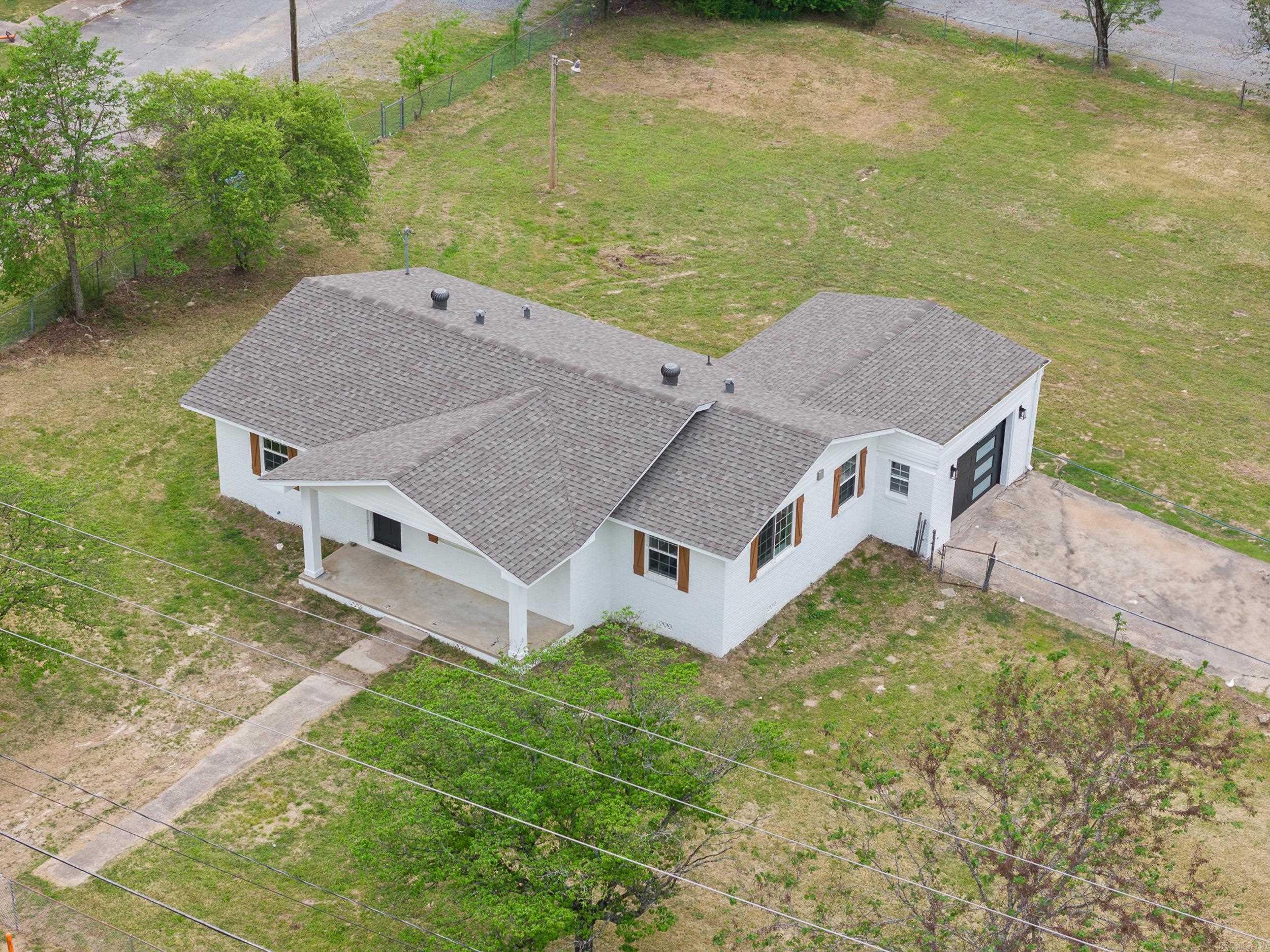 16706  Arch  Little Rock, AR