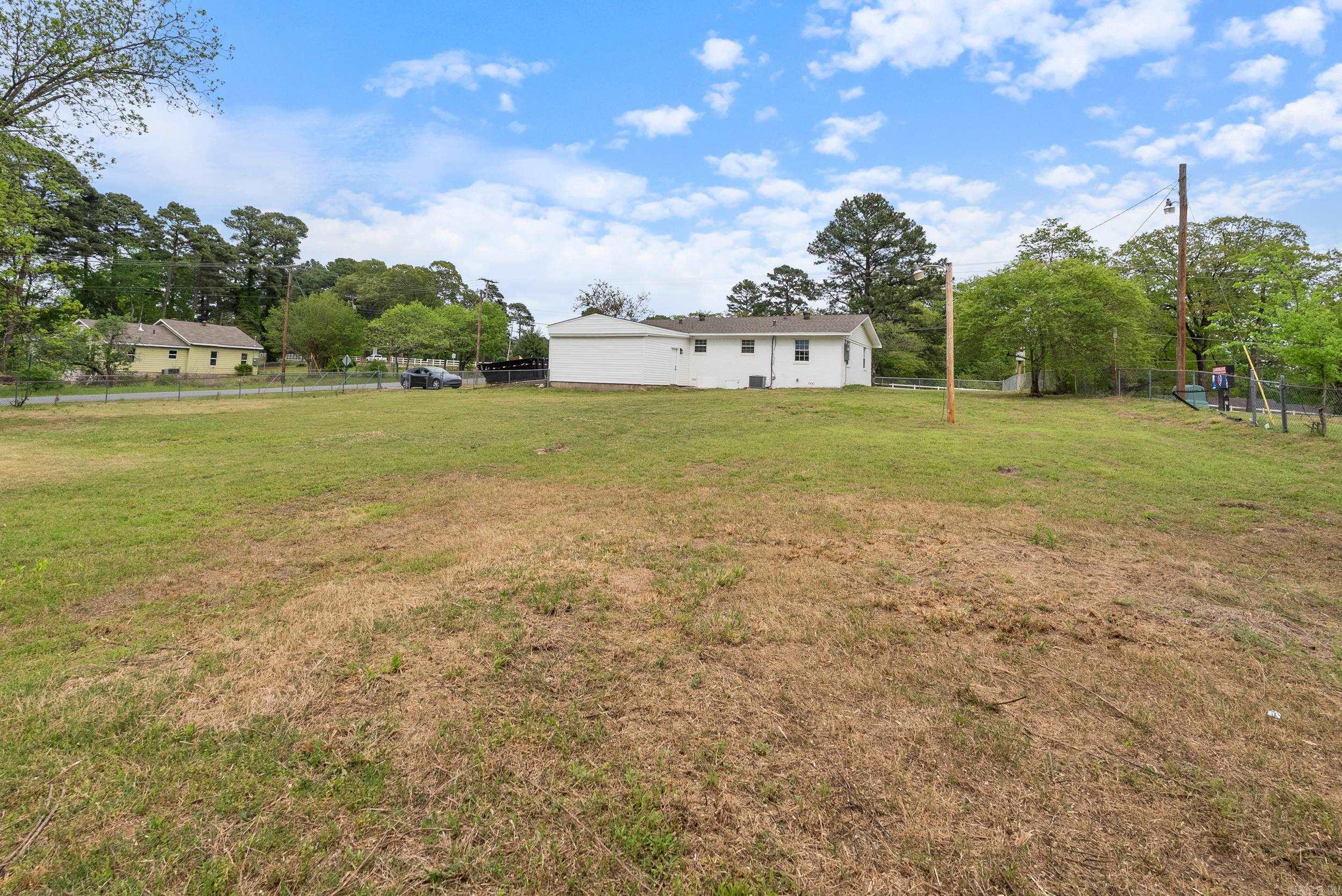 16706  Arch  Little Rock, AR