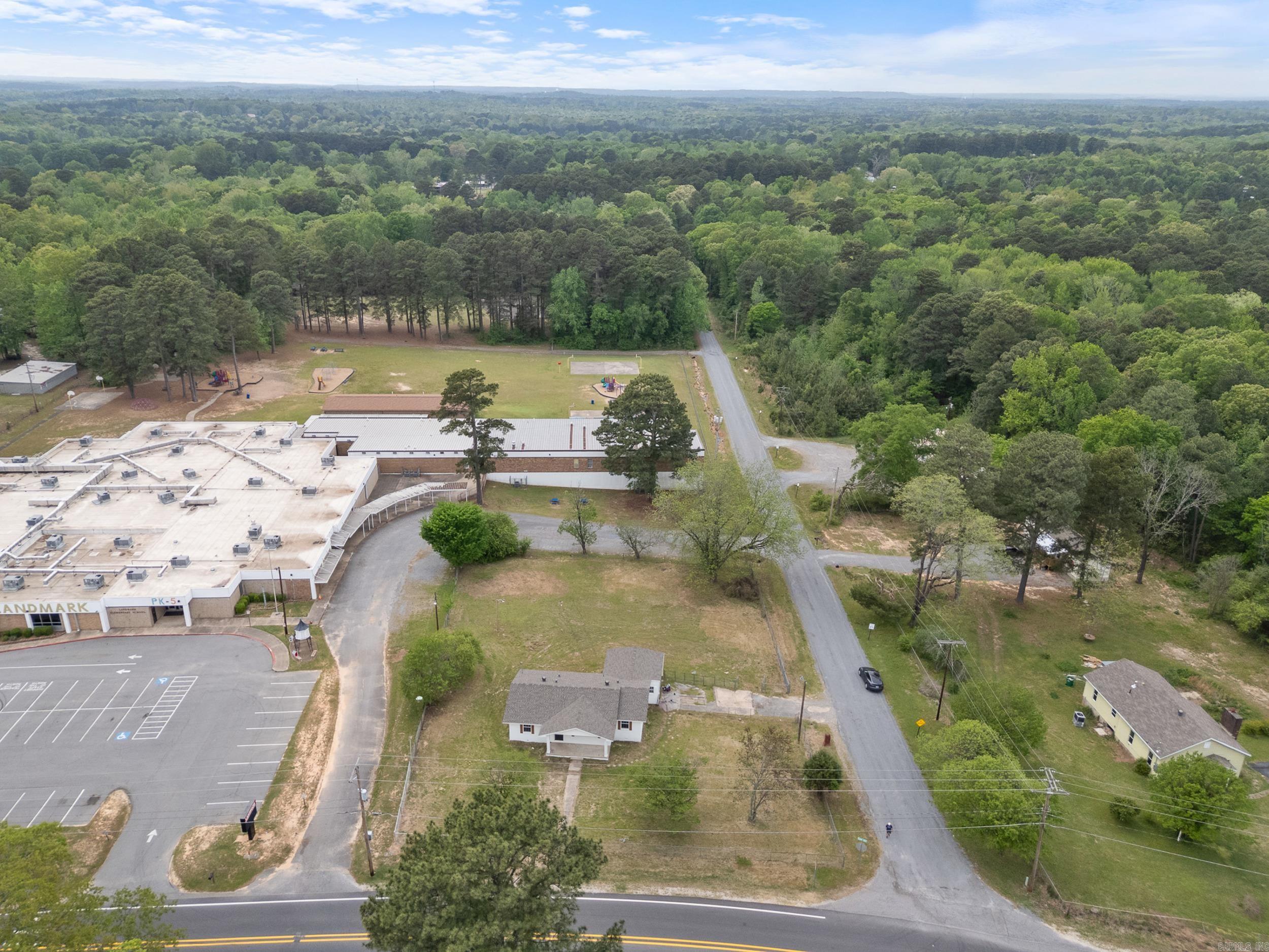 16706  Arch  Little Rock, AR