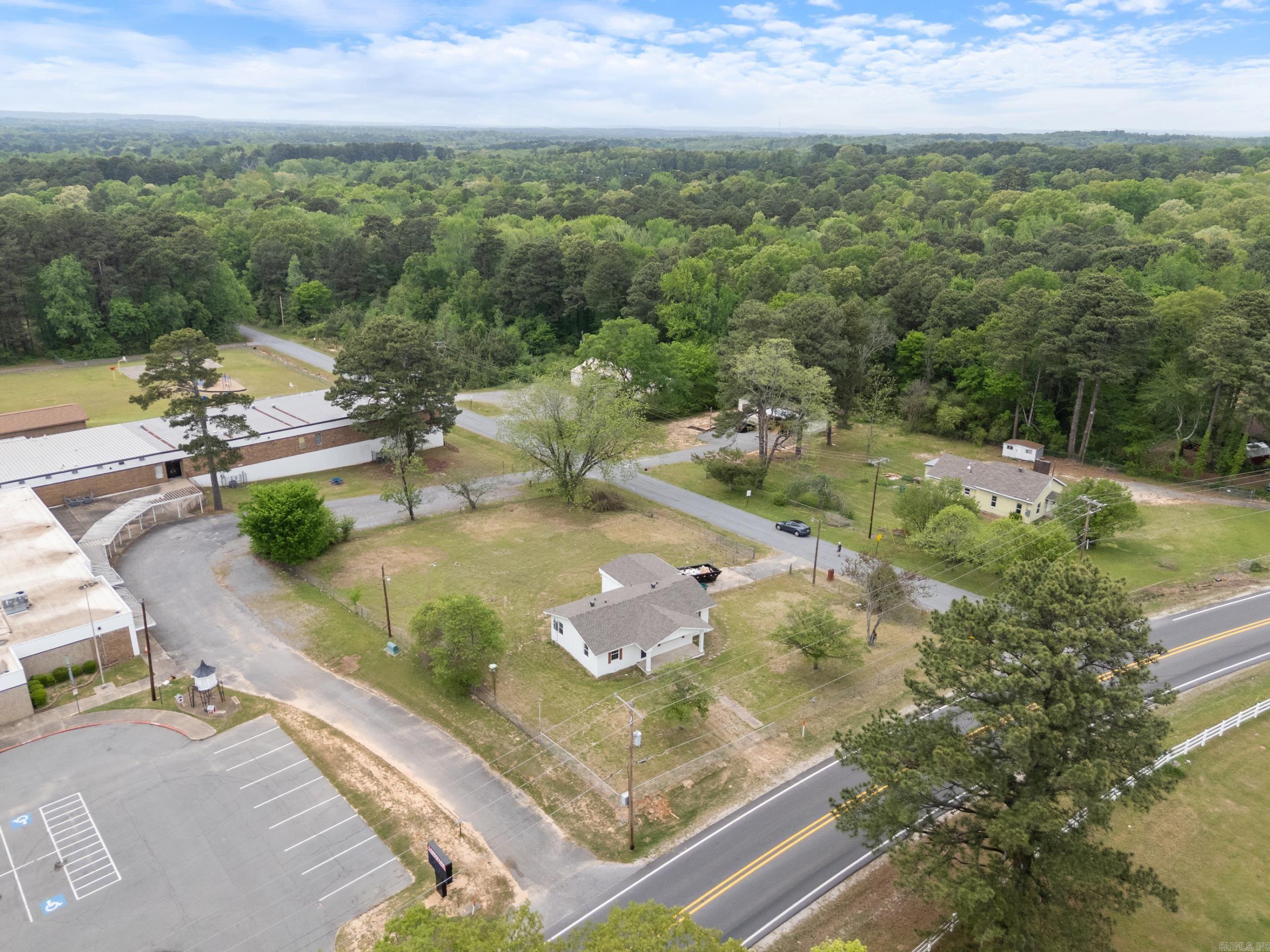 16706  Arch  Little Rock, AR