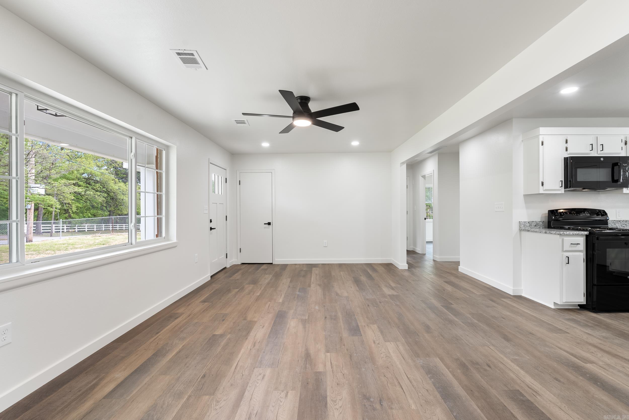 16706  Arch  Little Rock, AR