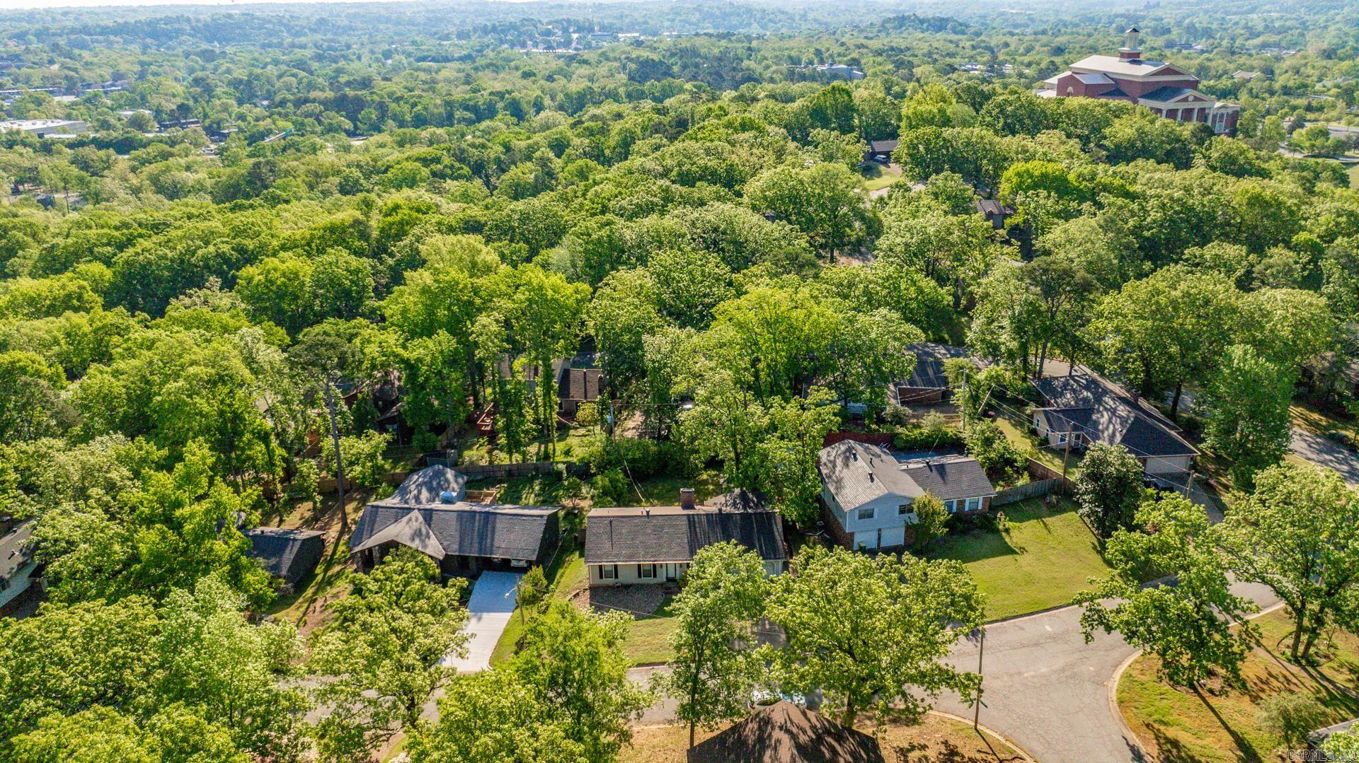 909  Beacon Hill  Little Rock, AR