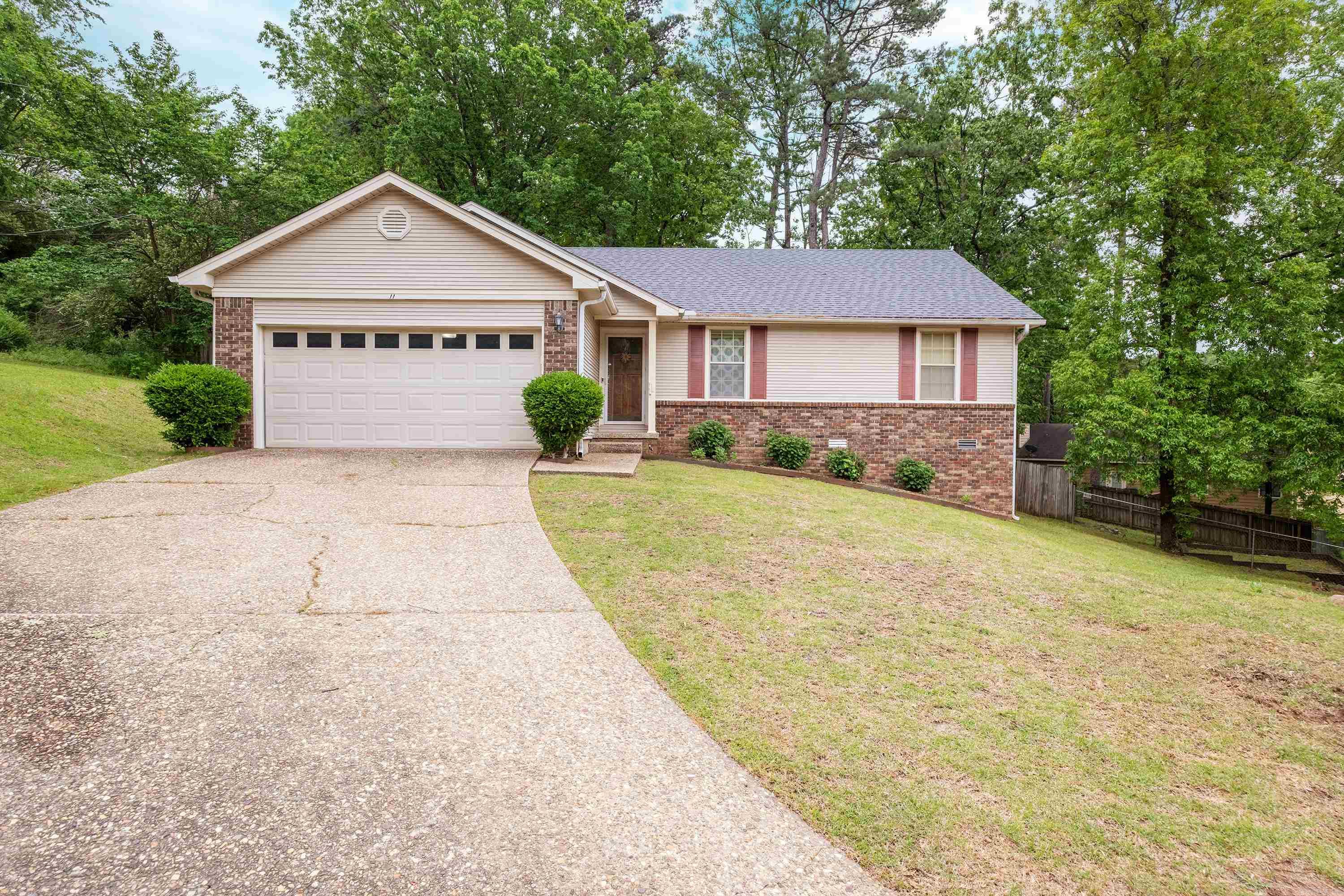 11  SWEET GUM CT  Little Rock, AR