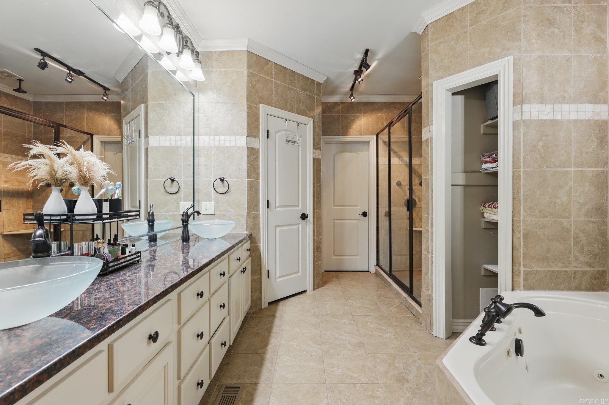 635  Epernay  Little Rock, AR