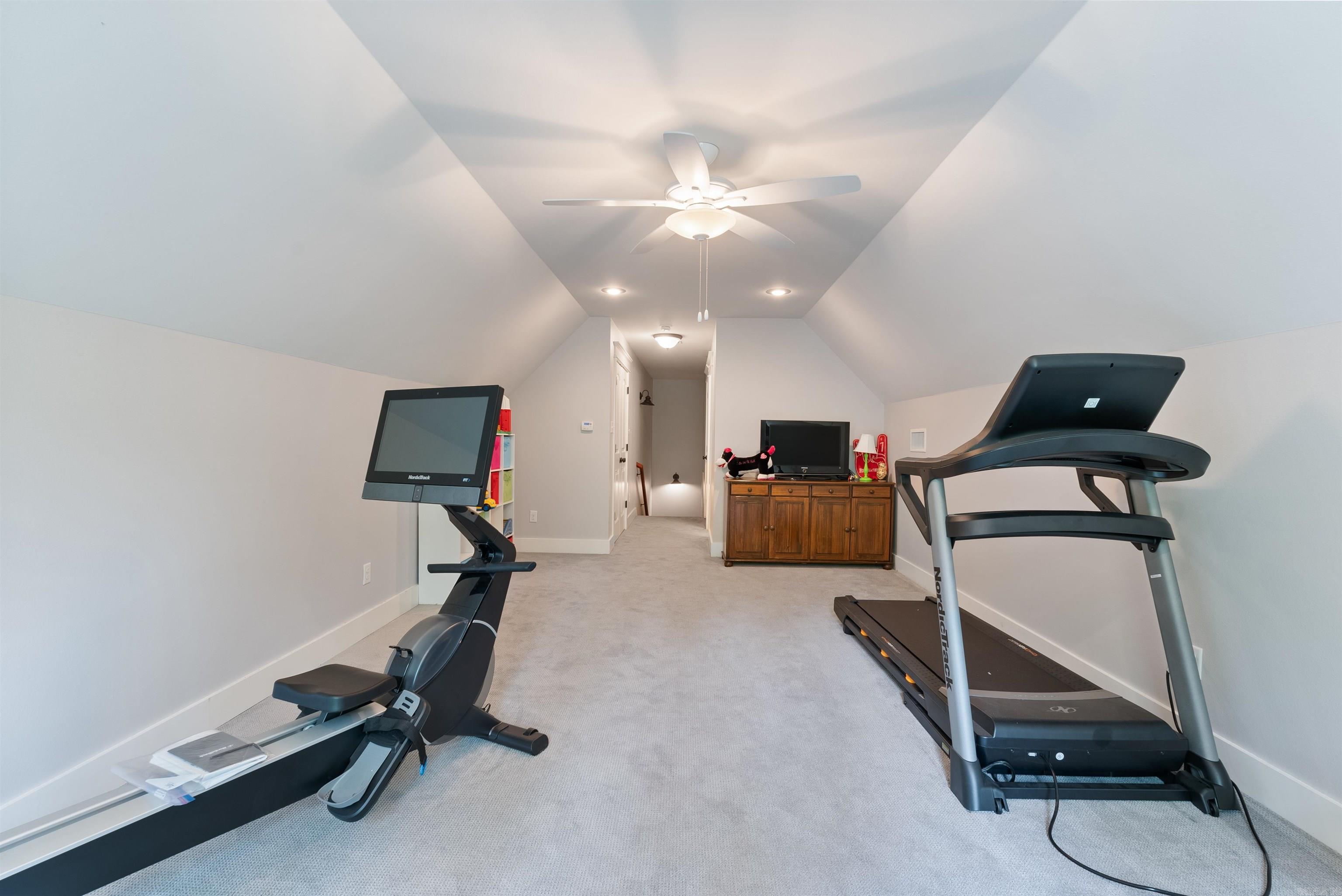 4021  West Hawk Trail  Paron, AR
