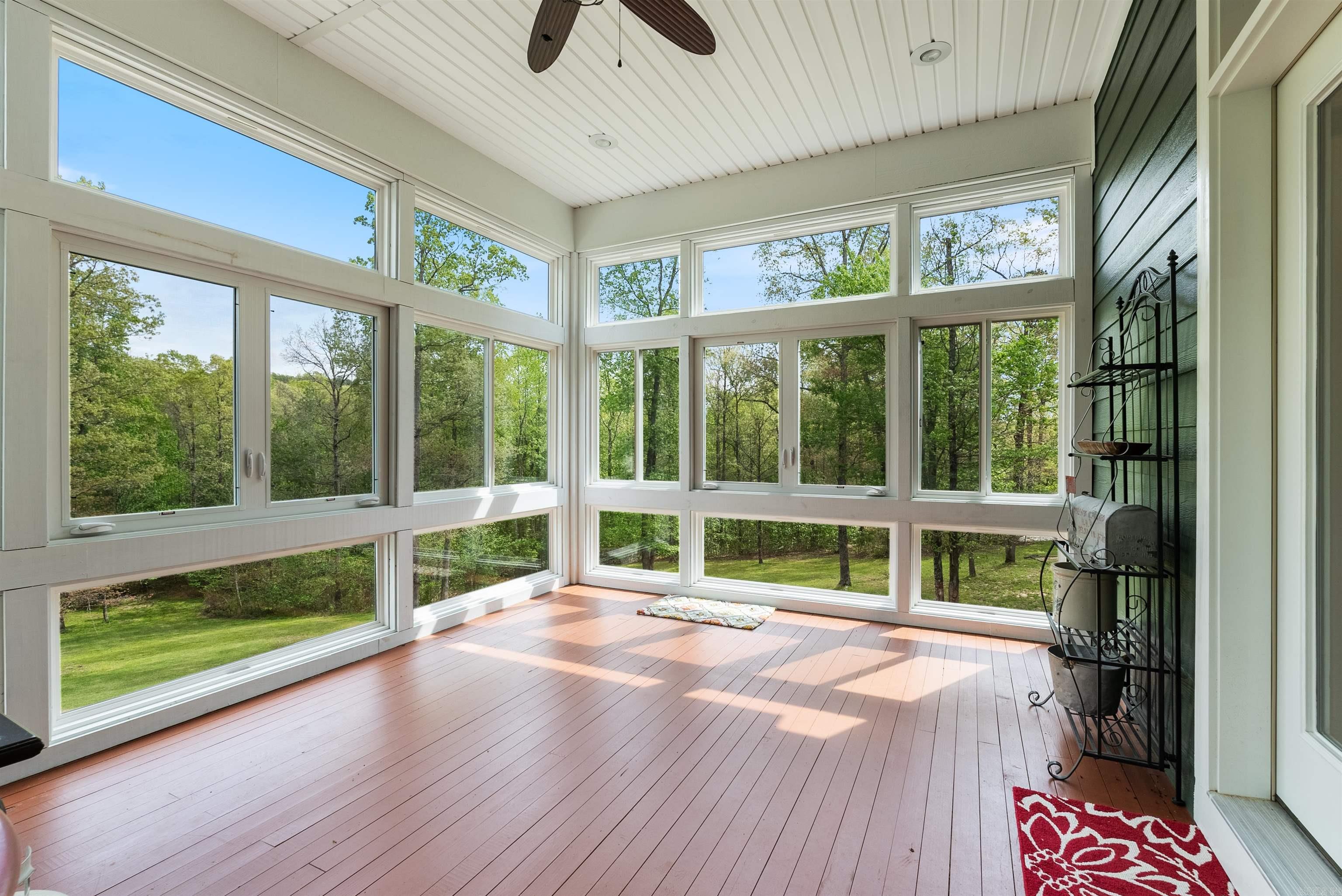 4021  West Hawk Trail  Paron, AR