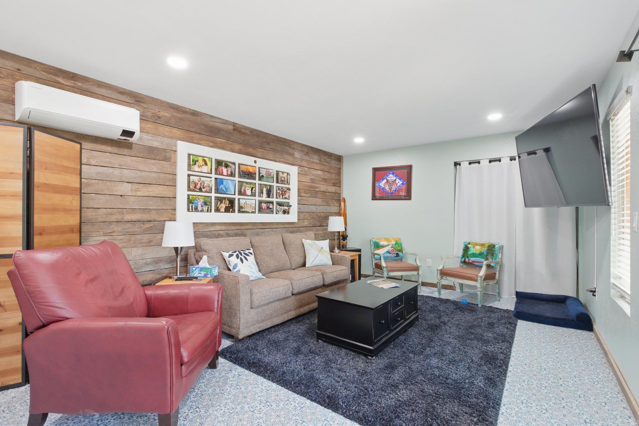 8  Baeza  Hot Springs Village, AR