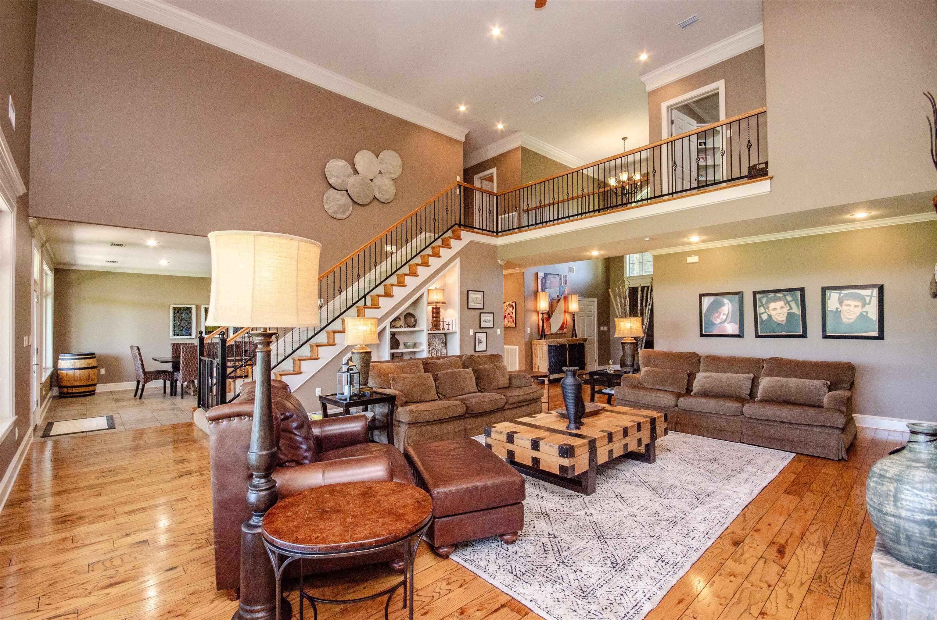 54 Middle Road Conway, AR 72032