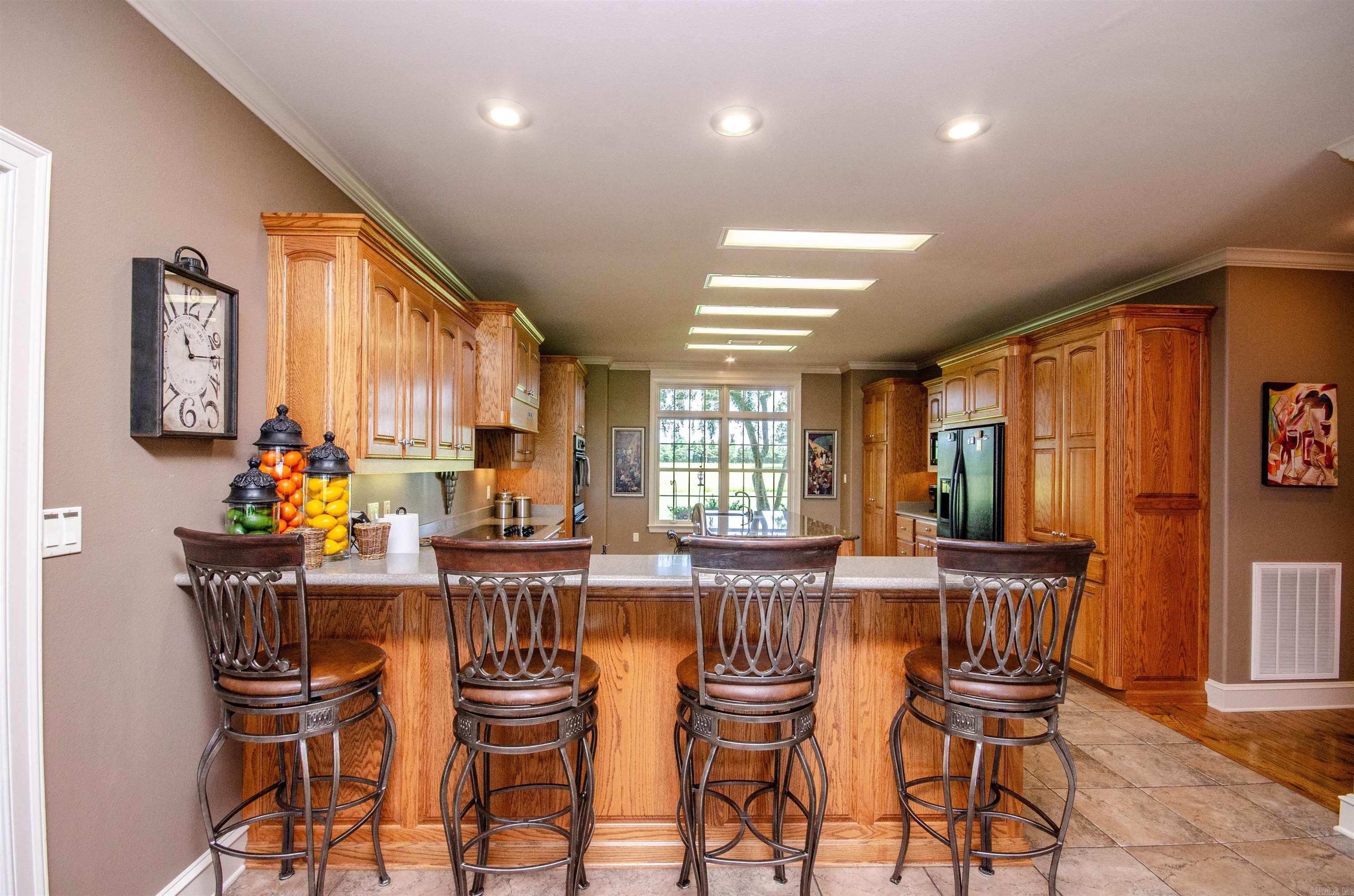 54 Middle Road Conway, AR 72032