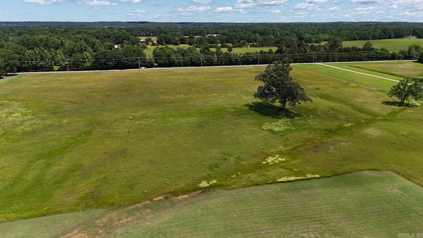 54 Middle Road Conway, AR 72032