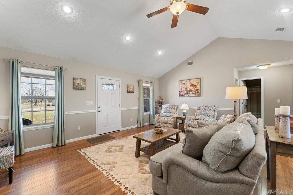 20 Jeffrey Scott Drive Quitman, AR 72131