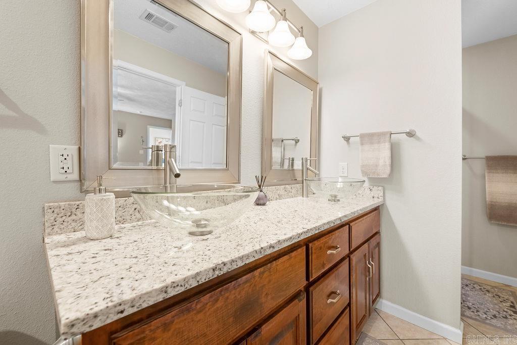 20 Jeffrey Scott Drive Quitman, AR 72131