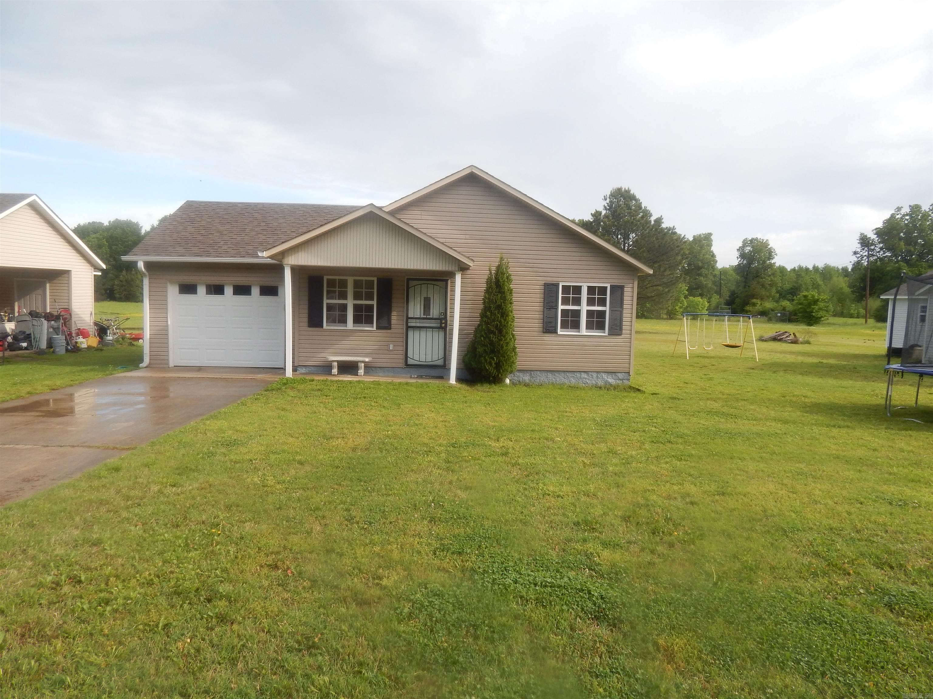 1403  NORTHEND AVE  Paragould, AR